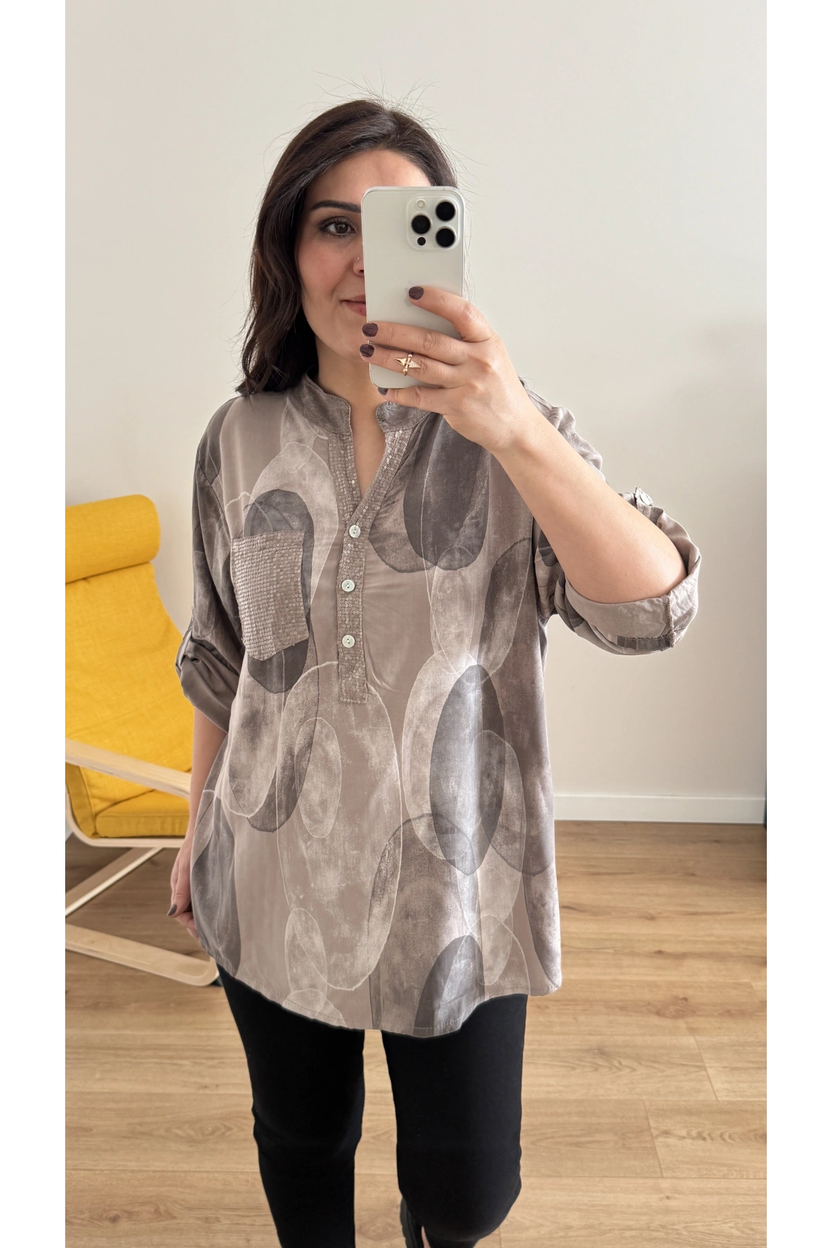 Hakim Yaka Pul Payet İşlemeli Vizon Renk İthal Gömlek