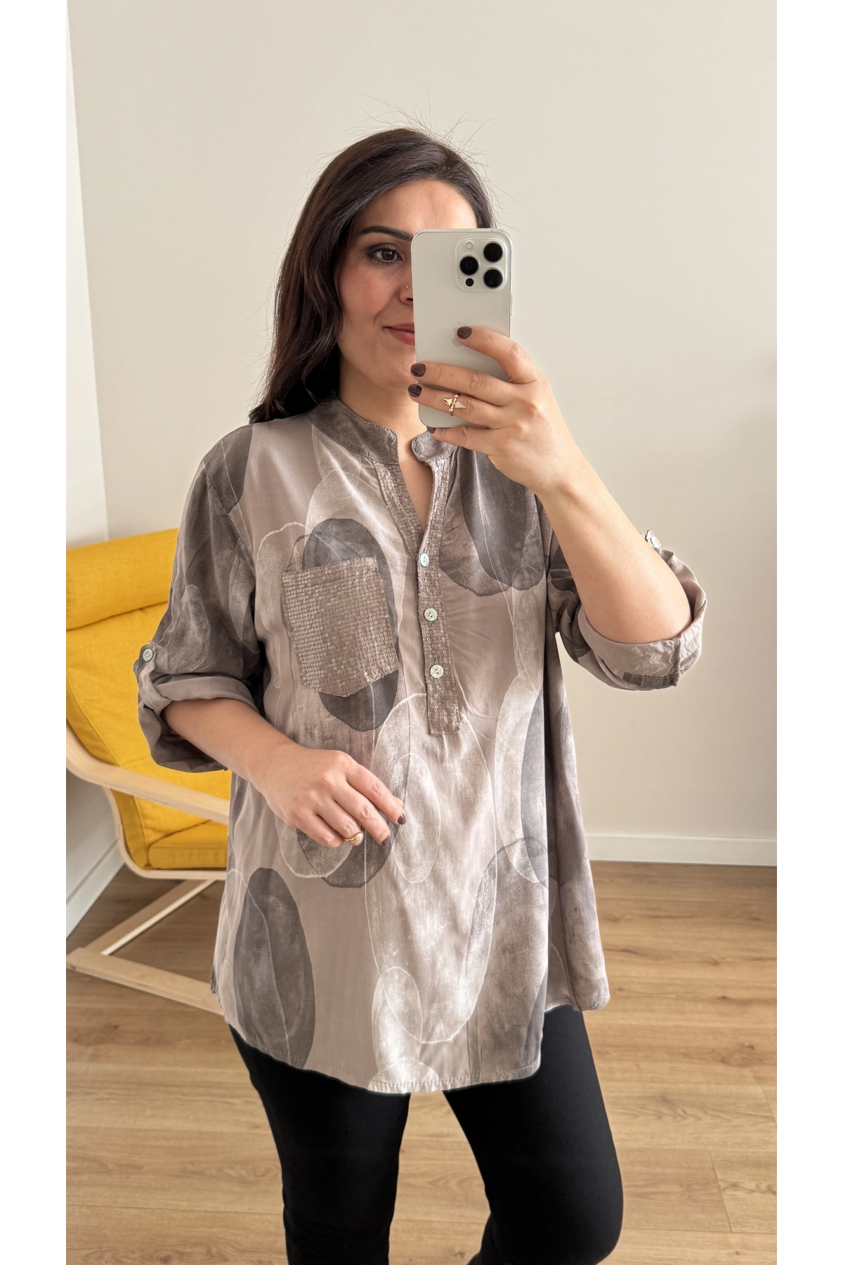 Hakim Yaka Pul Payet İşlemeli Vizon Renk İthal Gömlek