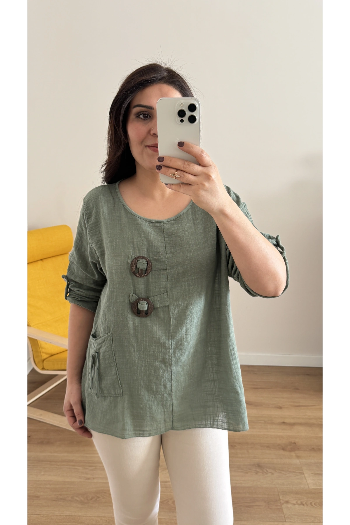 Düğme Detaylı Haki Yeşil İthal Bluz