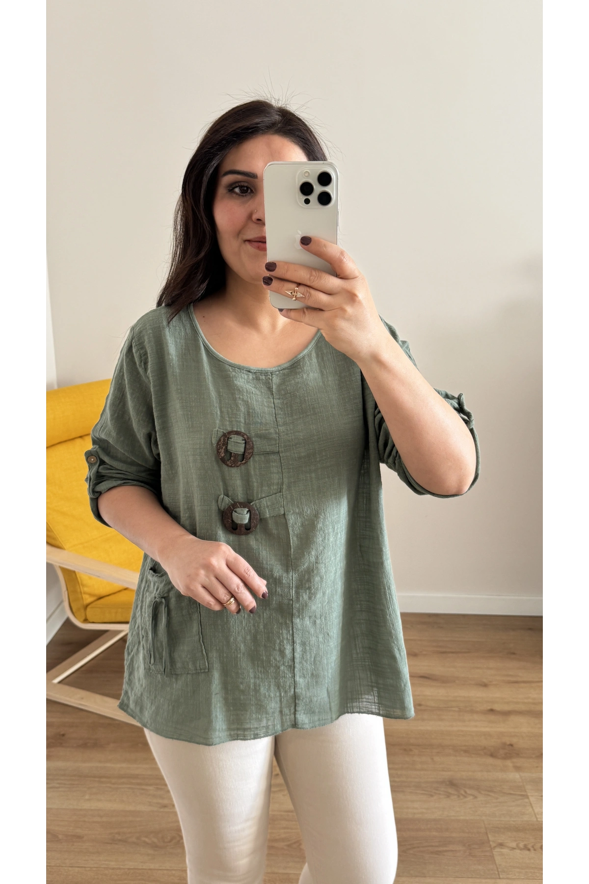 Düğme Detaylı Haki Yeşil İthal Bluz