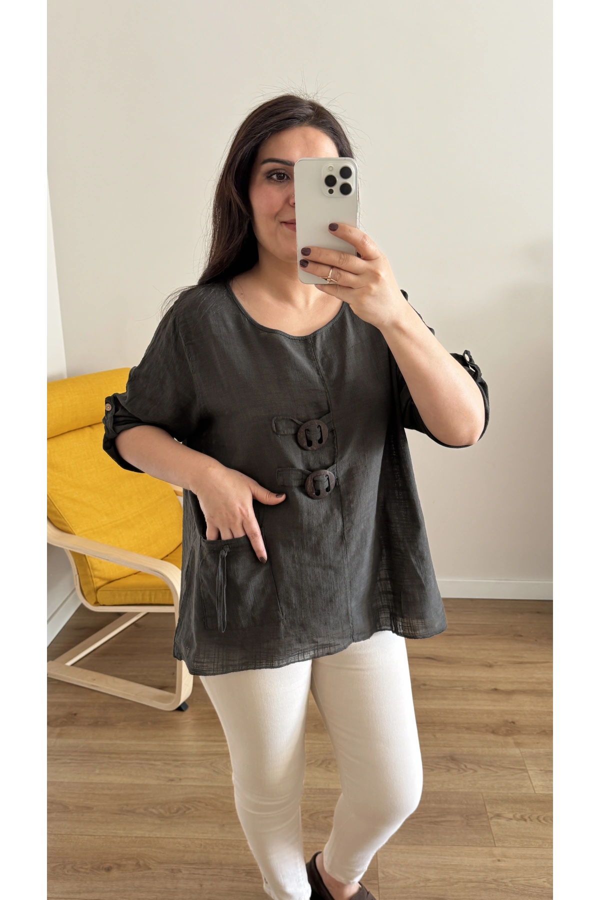 Düğme Detaylı Kahverengi İthal Bluz