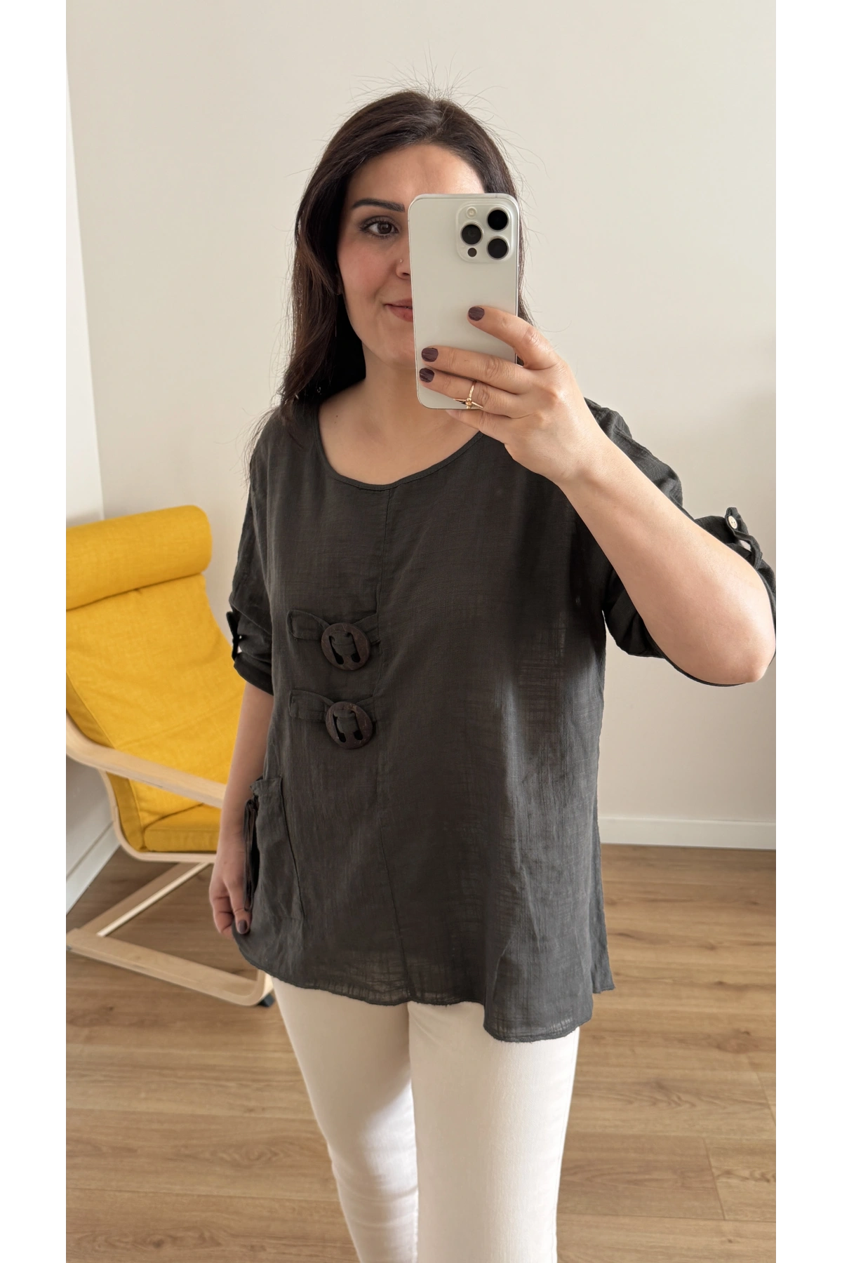 Düğme Detaylı Kahverengi İthal Bluz