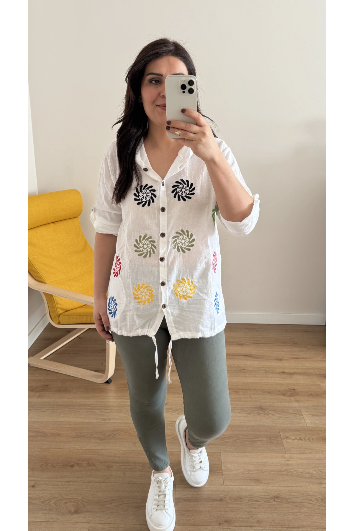 Nakışlı Renkli İşlemeli Pamuklu Kapüşonlu Gömlek