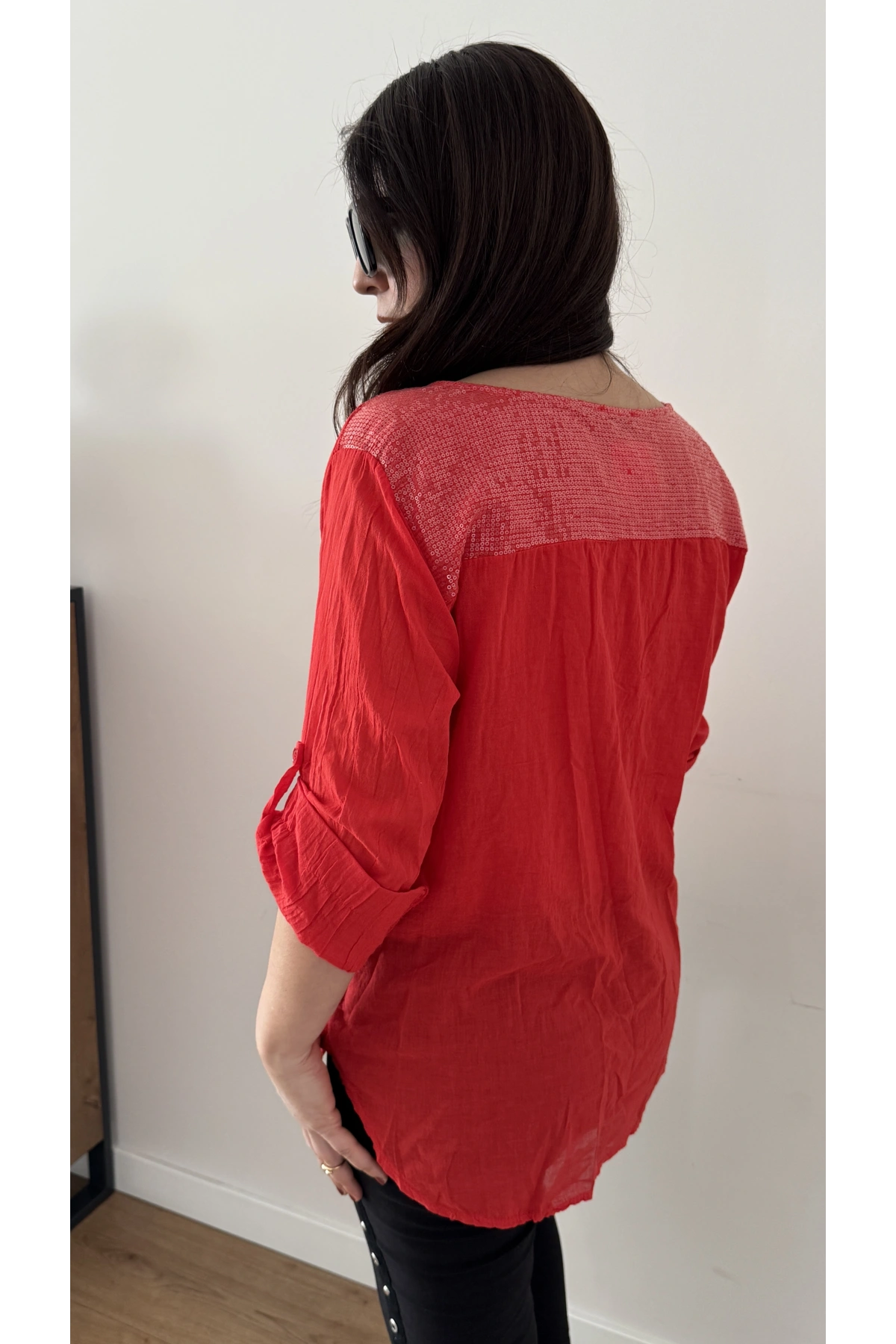 Nakışlı Zımba Düğmeli Kırmızı İkili İthal Gömlek