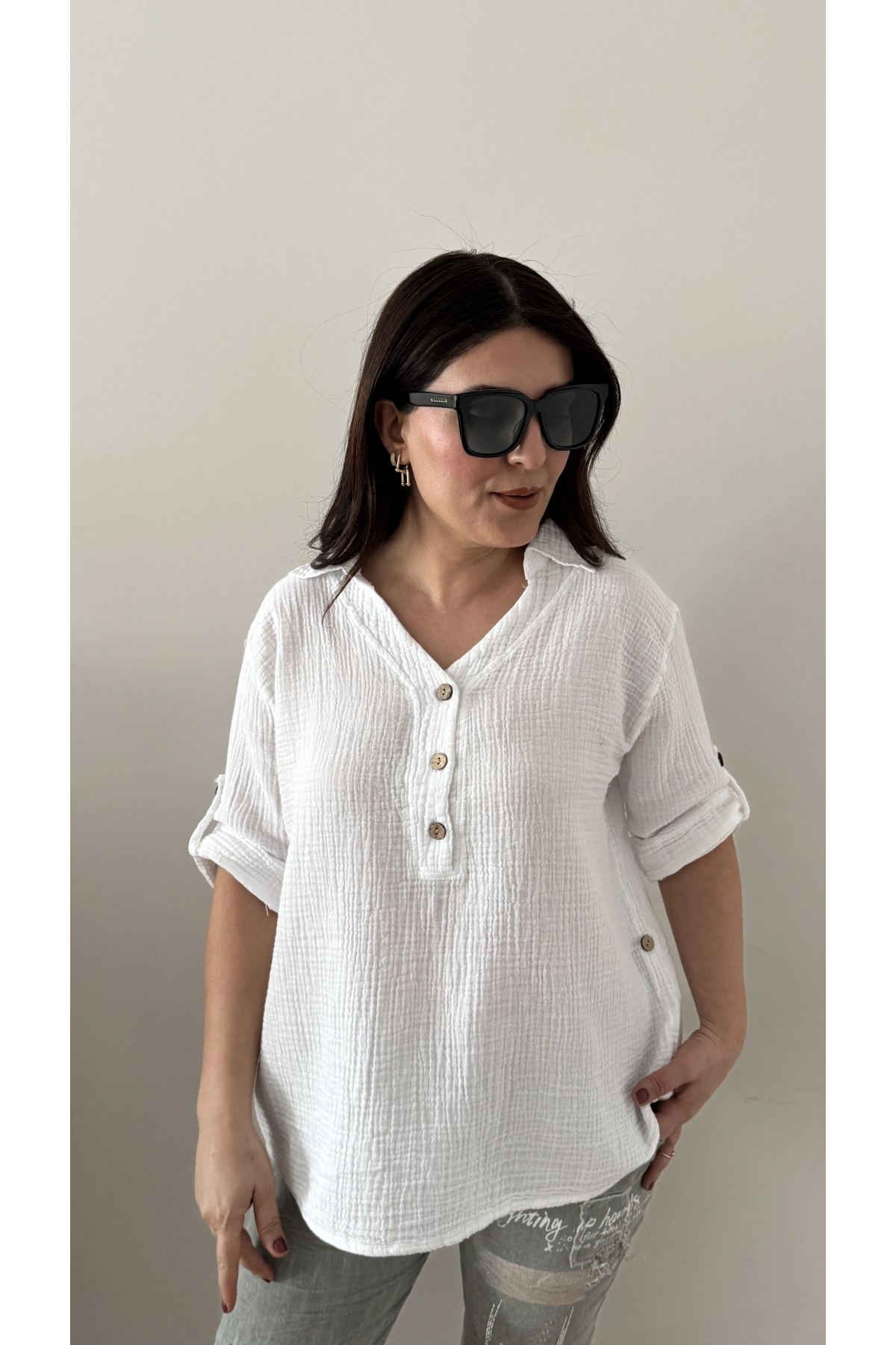 Yakalı Önü Düğmeli Müslin Beyaz Bluz