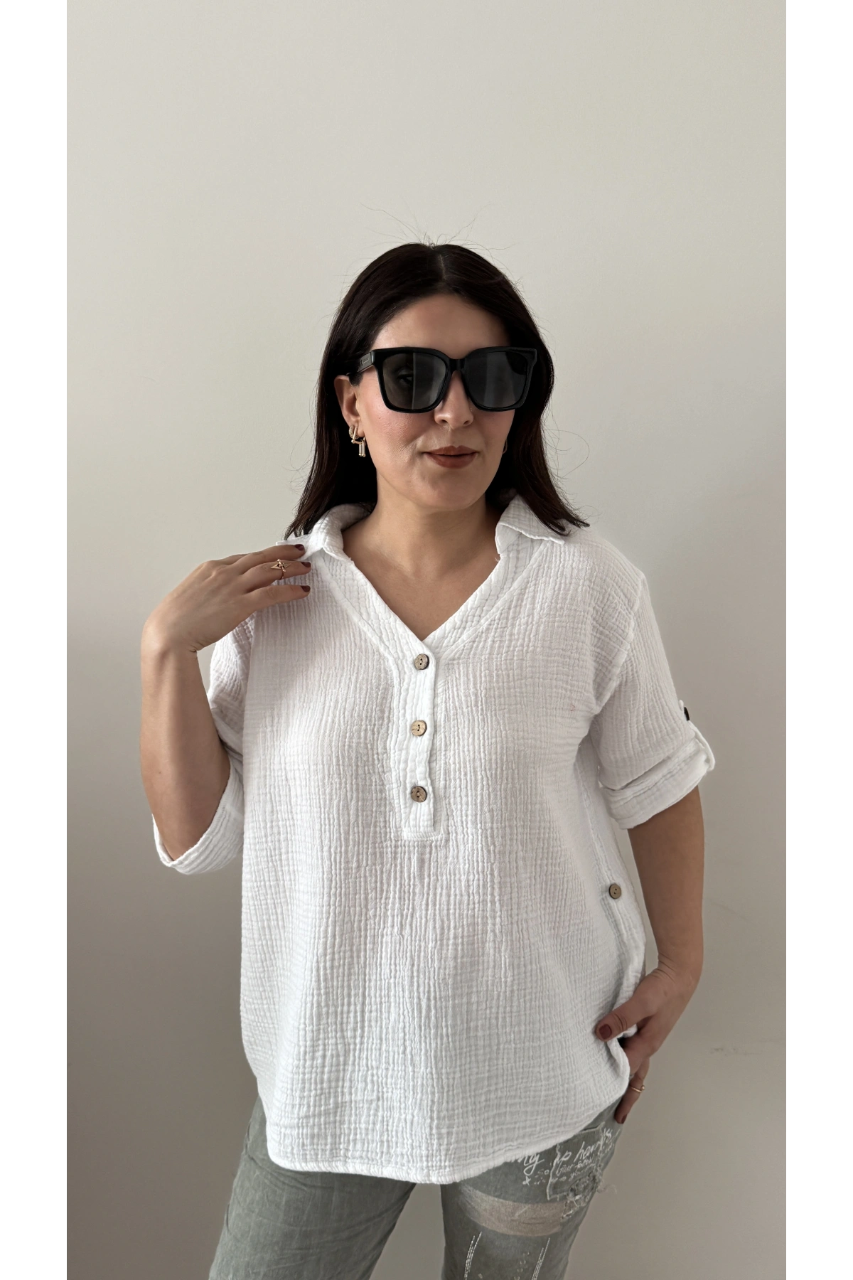 Yakalı Önü Düğmeli Müslin Beyaz Bluz