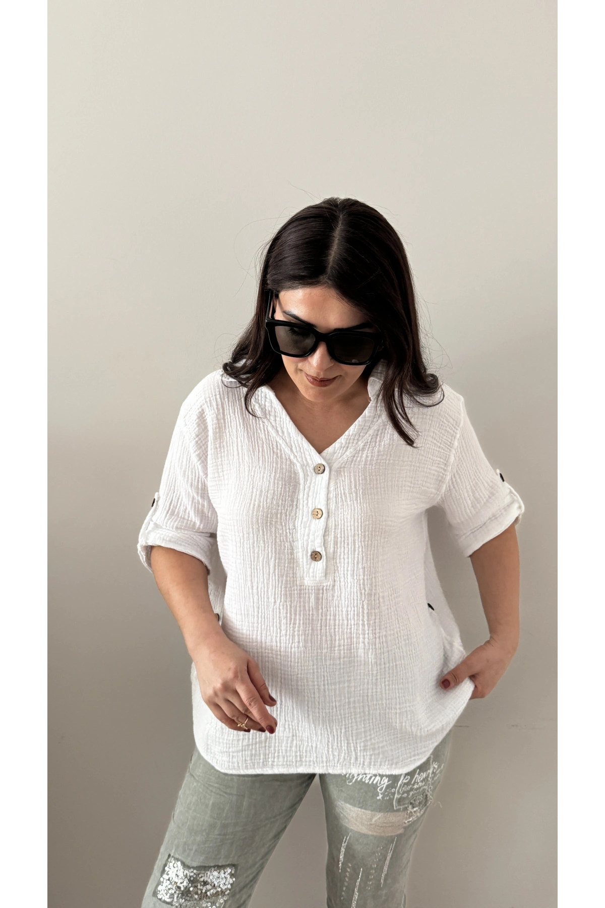 Yakalı Önü Düğmeli Müslin Beyaz Bluz