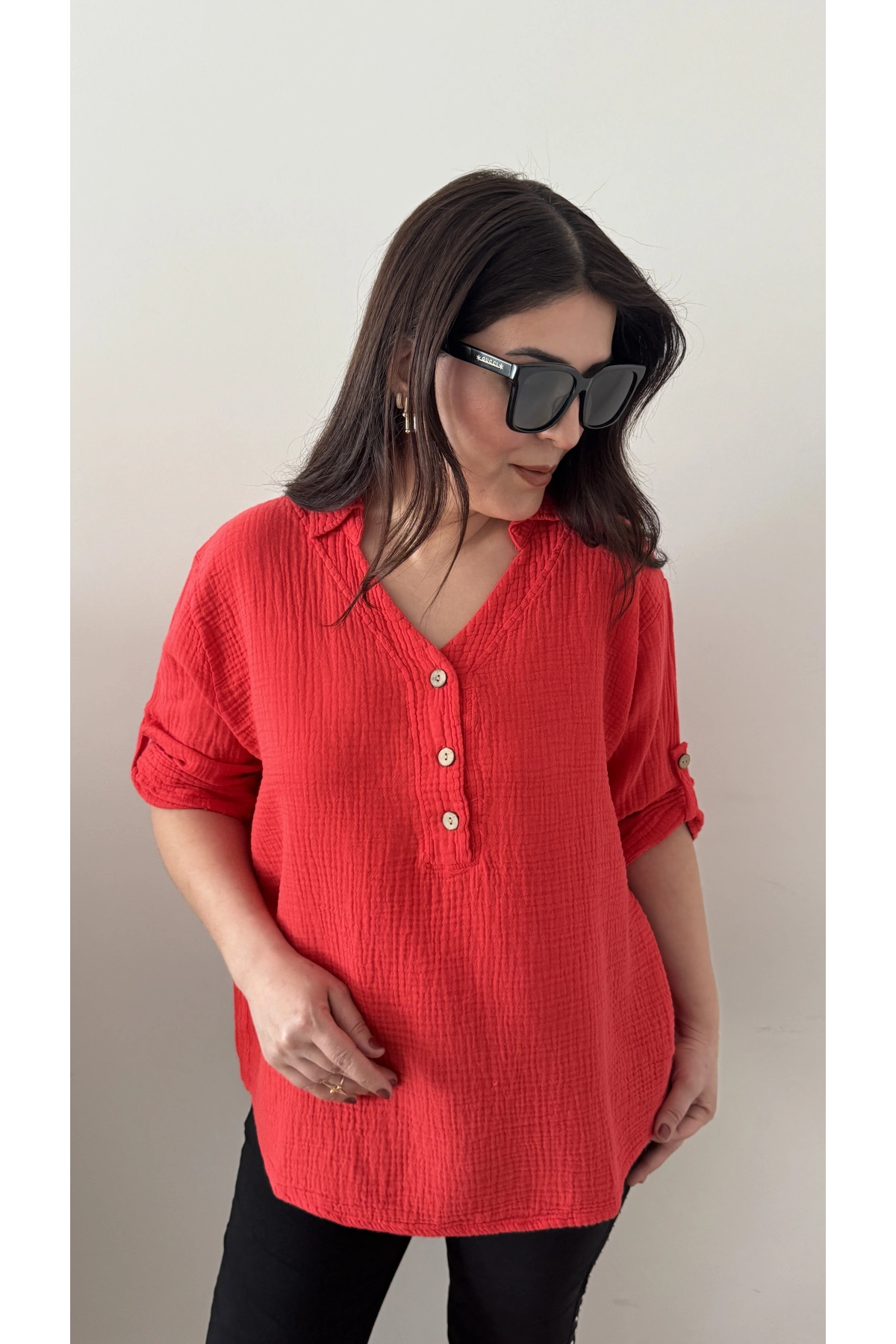 Yakalı Önü Düğmeli Narçiçeği Rengi Müslin Bluz