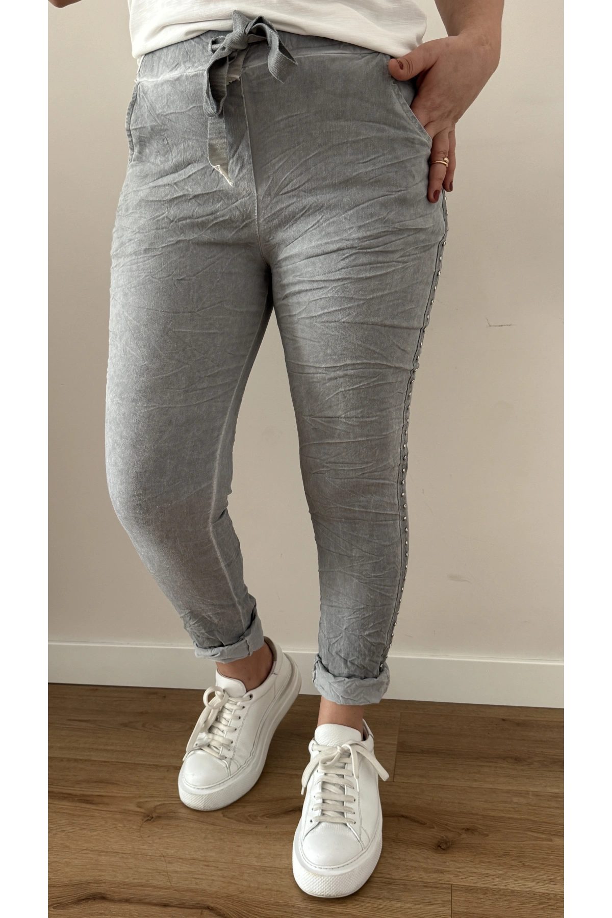 Yanı Taş Zımba Şeritli Gri Renk İthal Pantolon