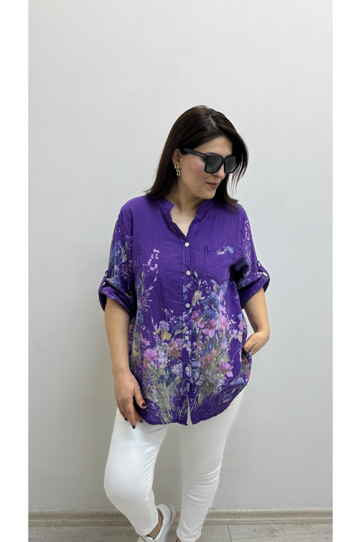 Çiçek Desenli Mor Renk İthal Gömlek