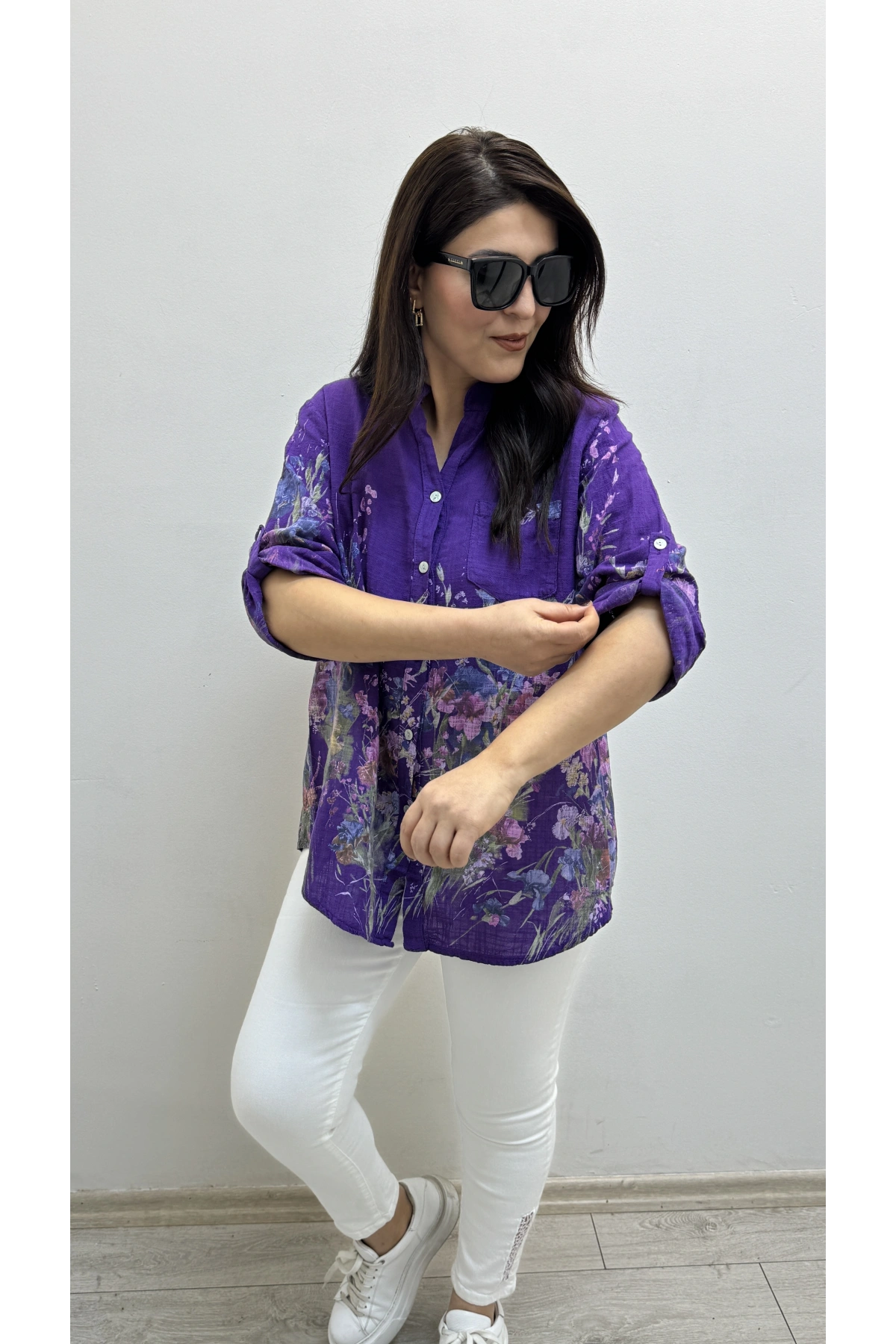 Çiçek Desenli Mor Renk İthal Gömlek