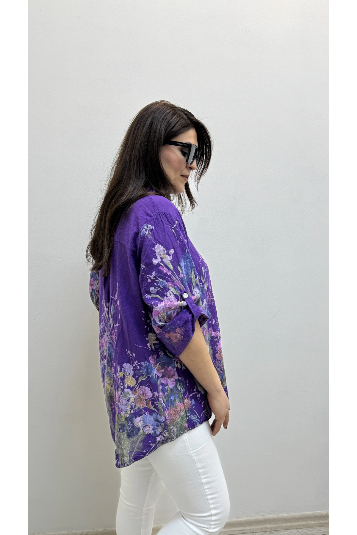 Çiçek Desenli Mor Renk İthal Gömlek