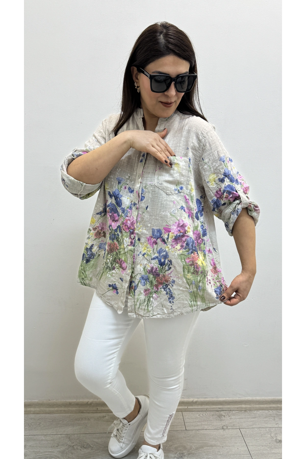 Çiçek Desenli Bej Renk ithal Gömlek