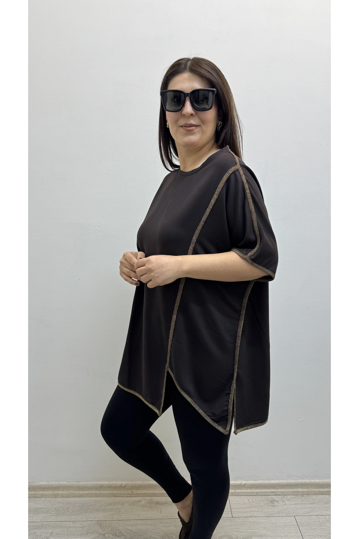 Asimetrik Kesim Sim Şeritli Kahverengi Bluz