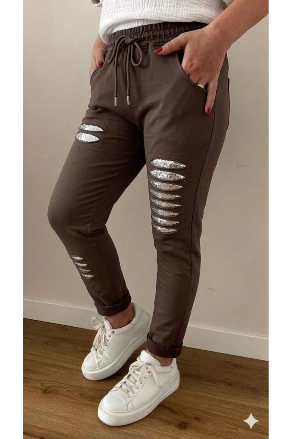 Pul Payet Desenli Kahverengi Eşofman