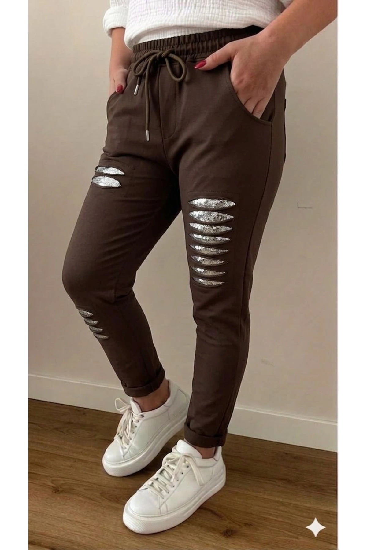 Pul Payet Desenli Kahverengi Eşofman