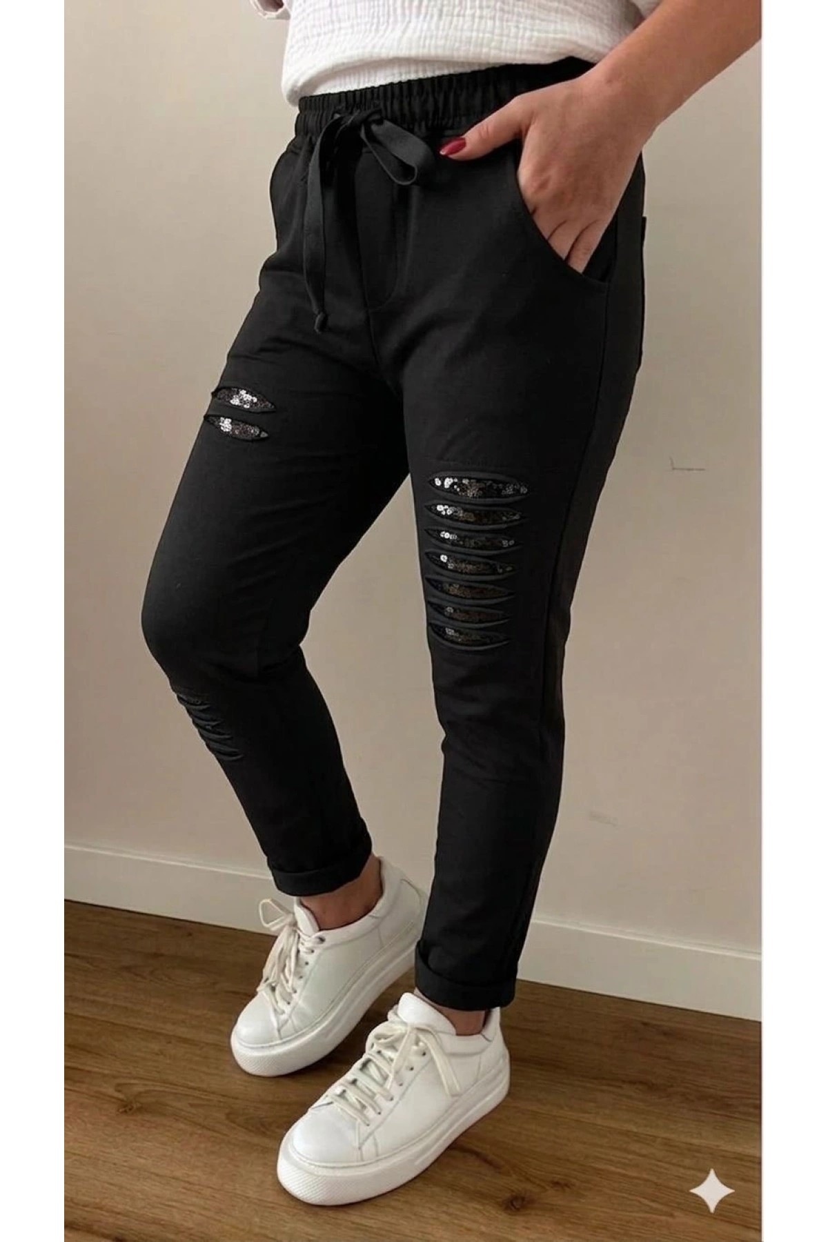 Pul Payet Desenli Siyah Eşofman