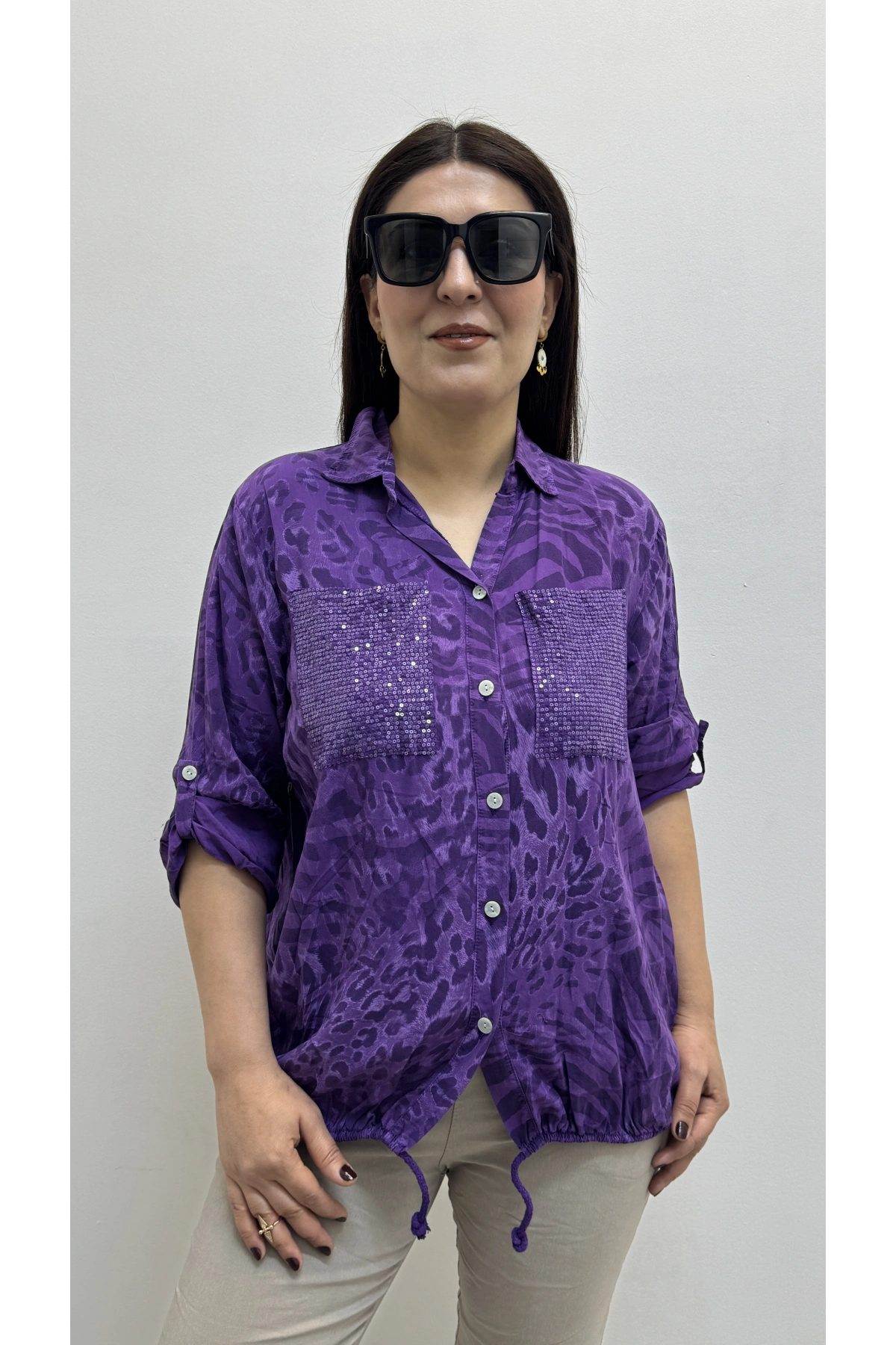 Etek Ucu Bağlamalı Payetli Leopar Desenli Mor İthal Gömlek
