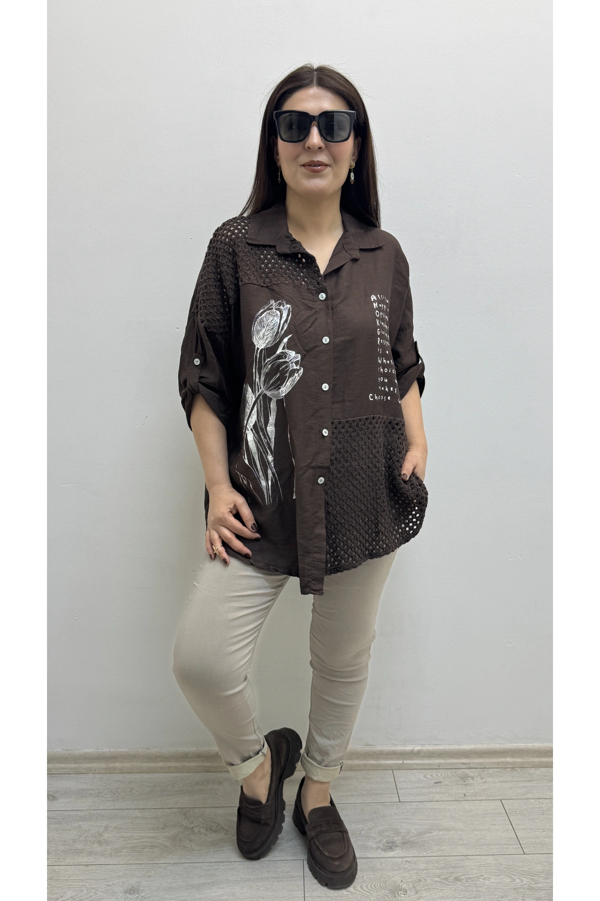 Nakışlı Dirsek Kol Yakalı Kahverengi İthal Gömlek Tunik