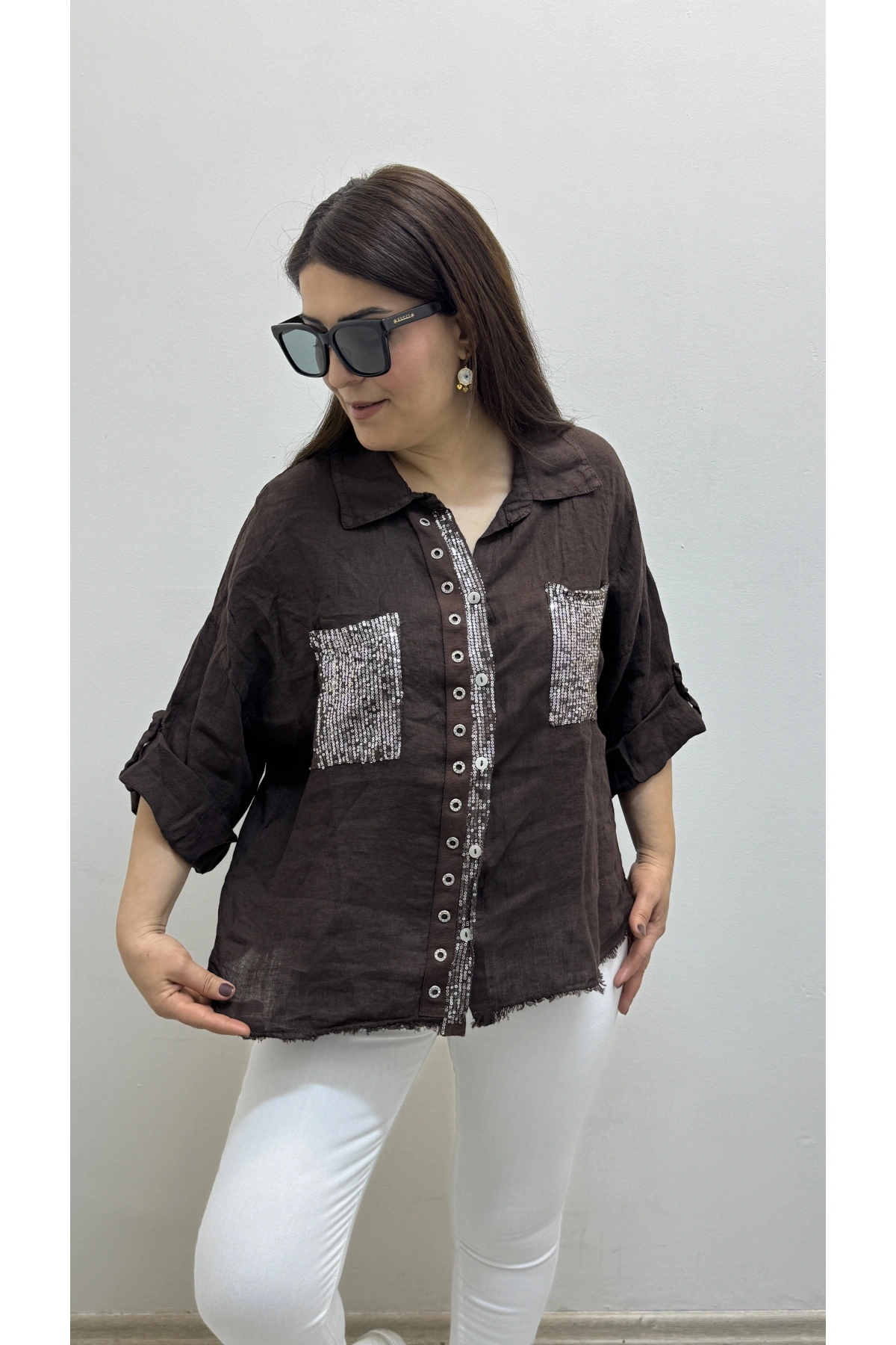 Yakalı Dirsek Kol Pul Payet İşlemeli Kahverengi İthal Keten Gömlek