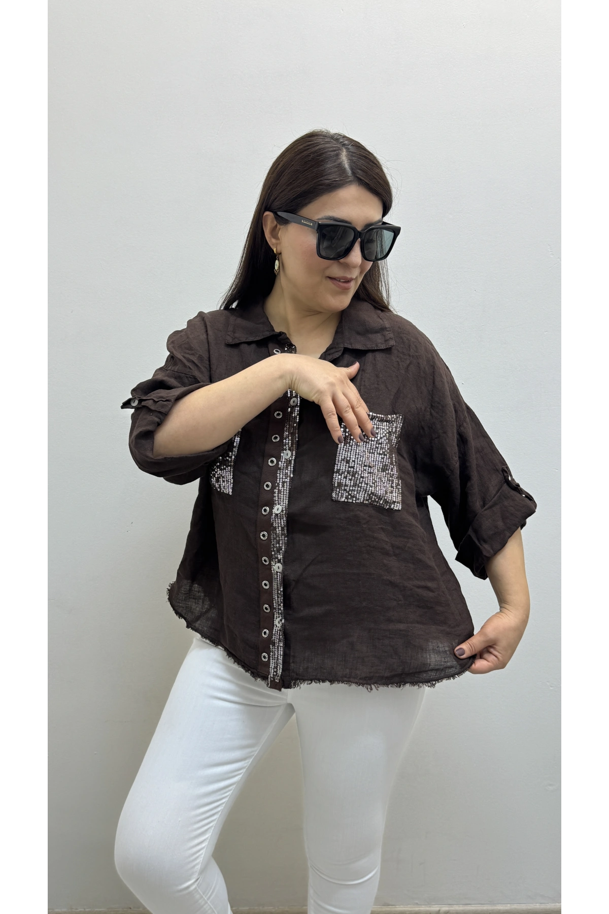 Yakalı Dirsek Kol Pul Payet İşlemeli Kahverengi İthal Keten Gömlek