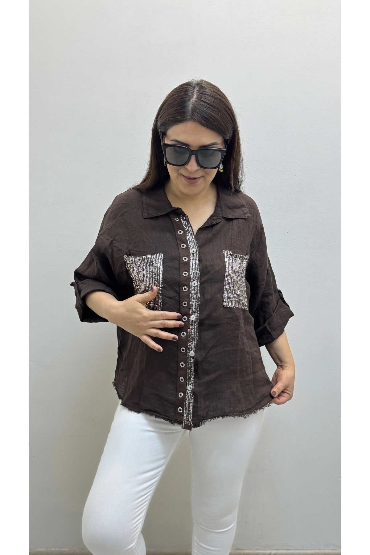 Yakalı Dirsek Kol Pul Payet İşlemeli Kahverengi İthal Keten Gömlek