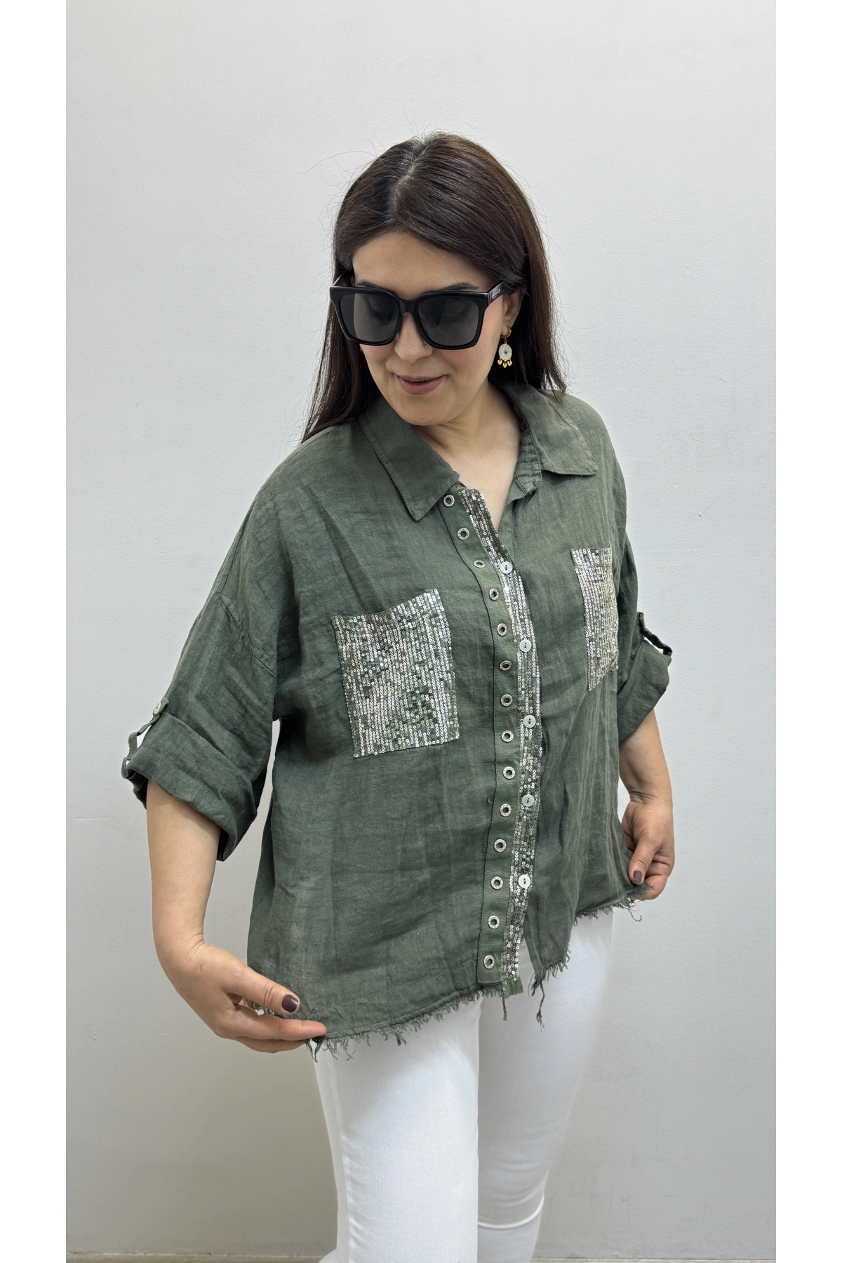 Yakalı Dirsek Kol Pul Payet İşlemeli Haki Yeşil İthal Keten Gömlek