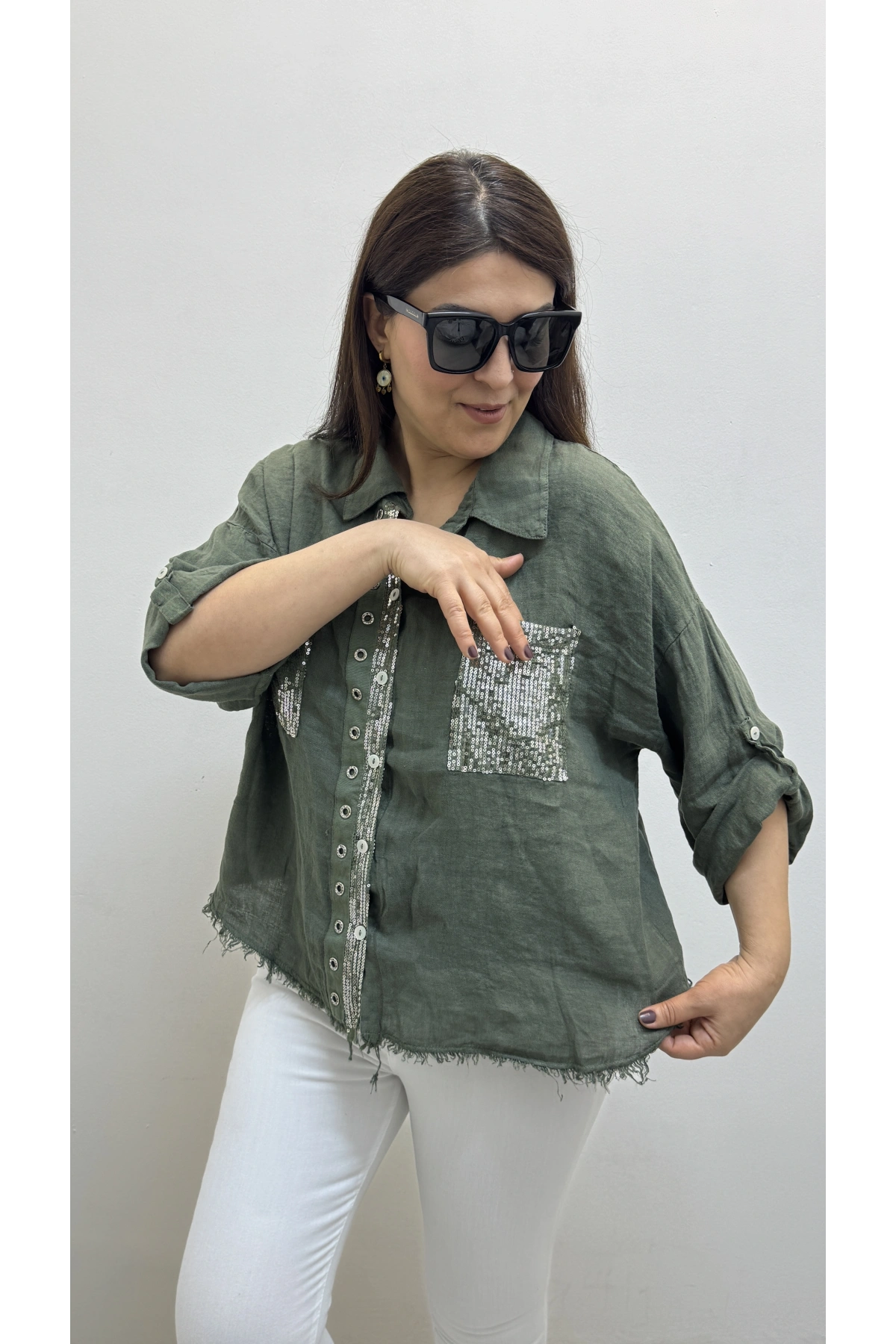 Yakalı Dirsek Kol Pul Payet İşlemeli Haki Yeşil İthal Keten Gömlek