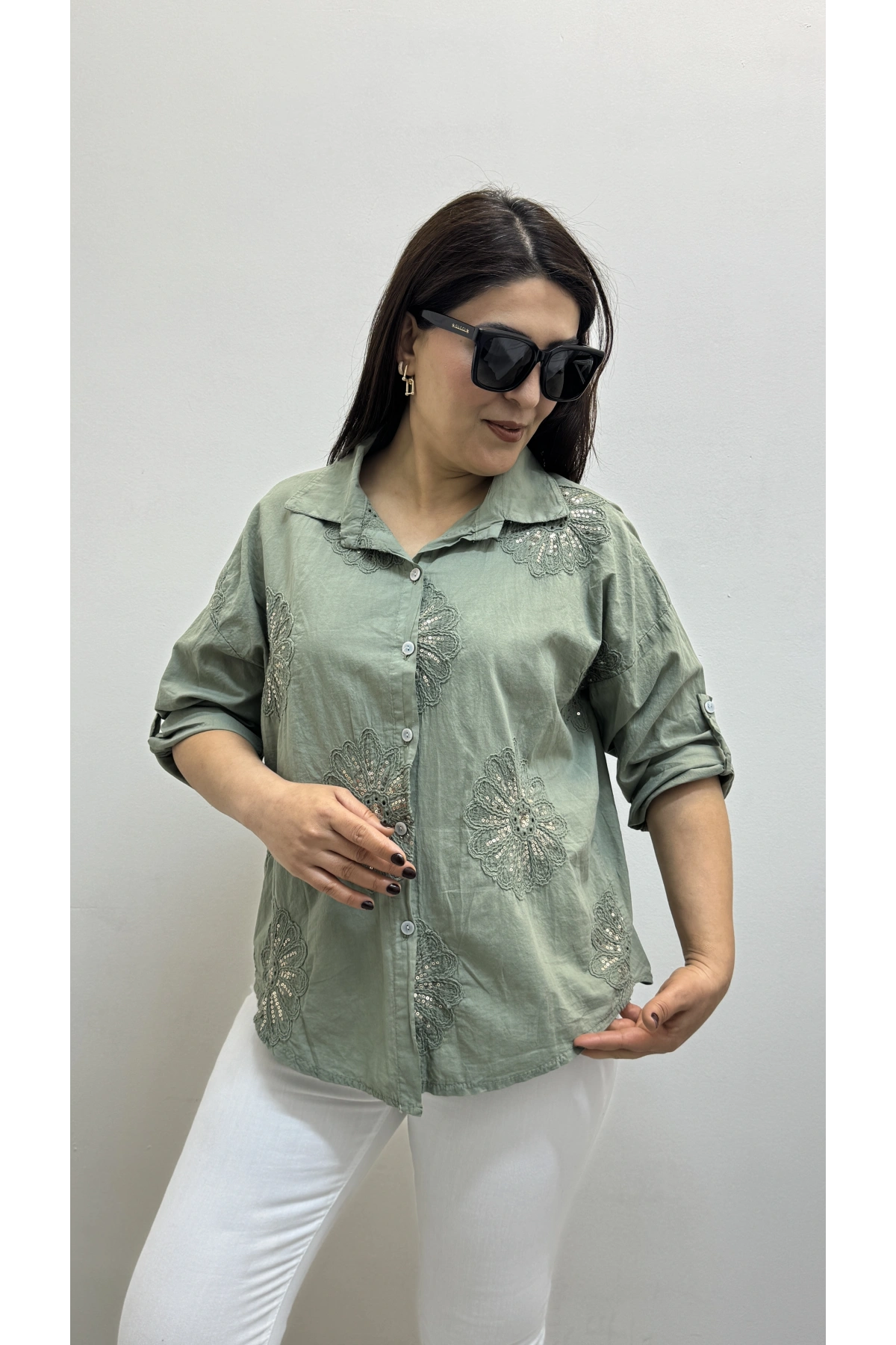 Nakışlı Pul Payet İşlemeli Haki Yeşil İthal Gömlek