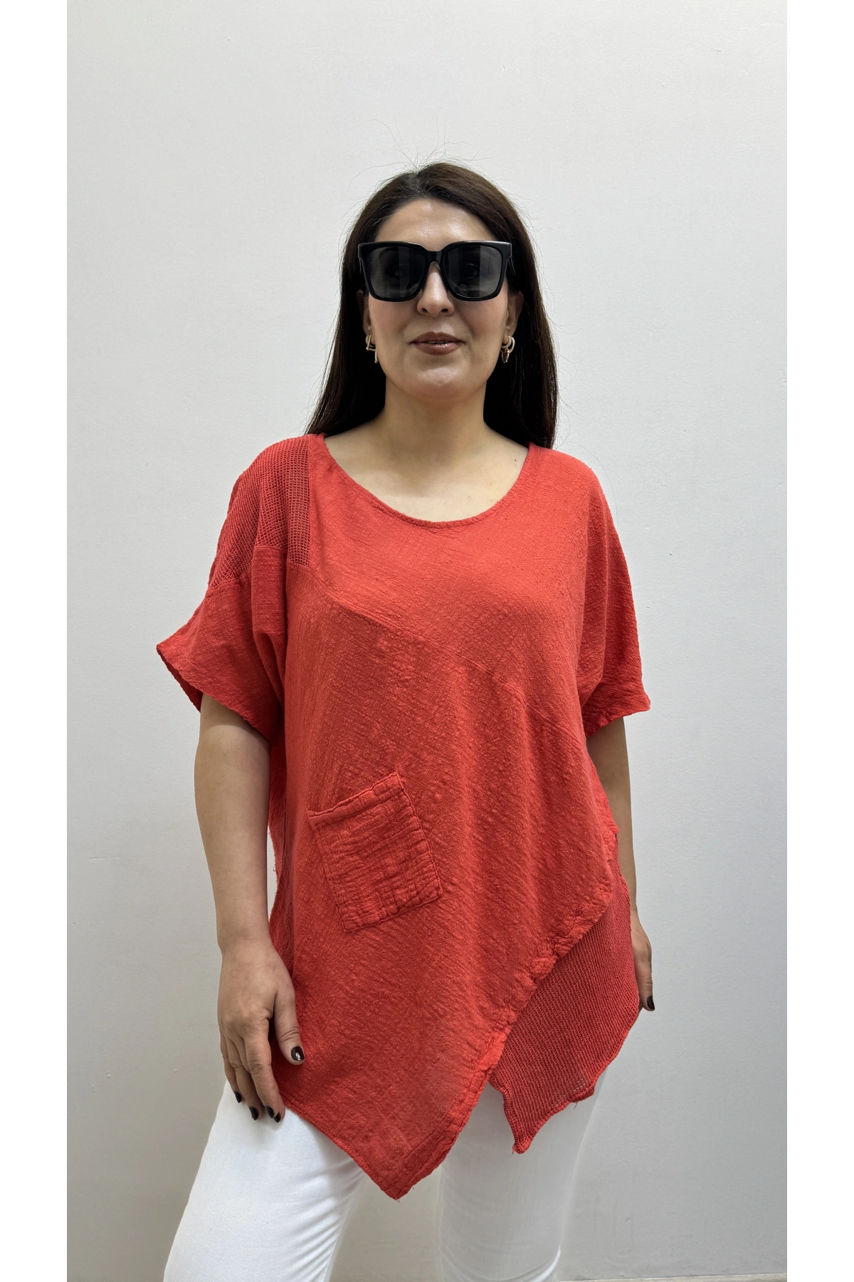 Asimetrik Kesim Narçiçeği Rengi Pamuklu Bluz