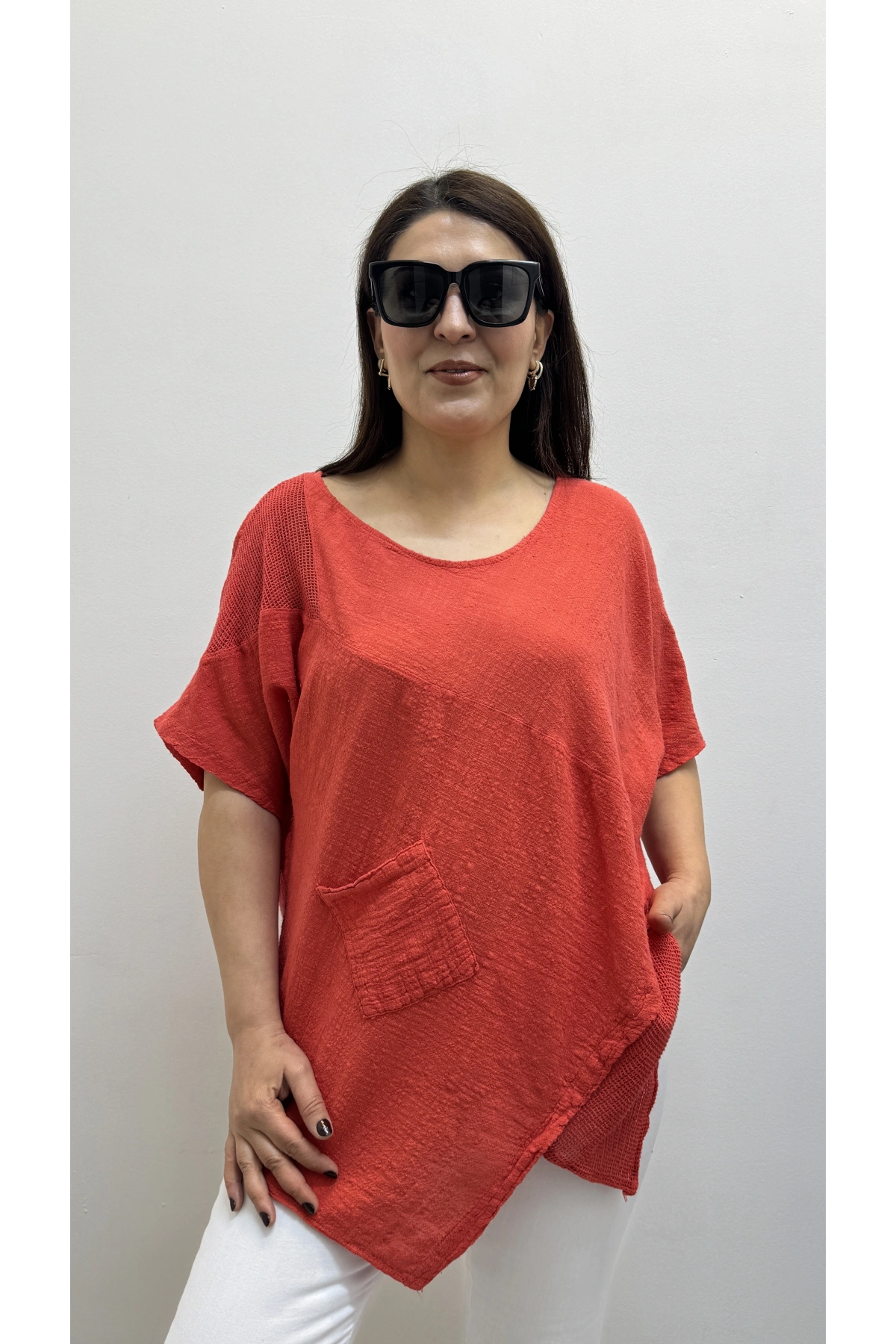 Asimetrik Kesim Narçiçeği Rengi Pamuklu Bluz