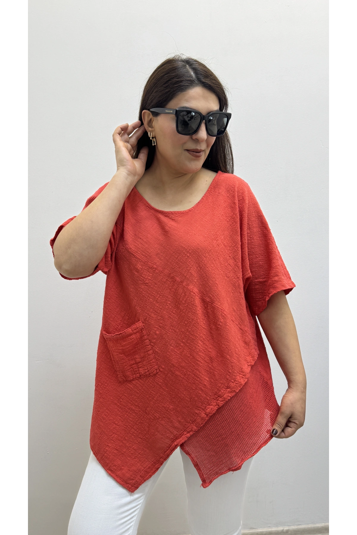 Asimetrik Kesim Narçiçeği Rengi Pamuklu Bluz