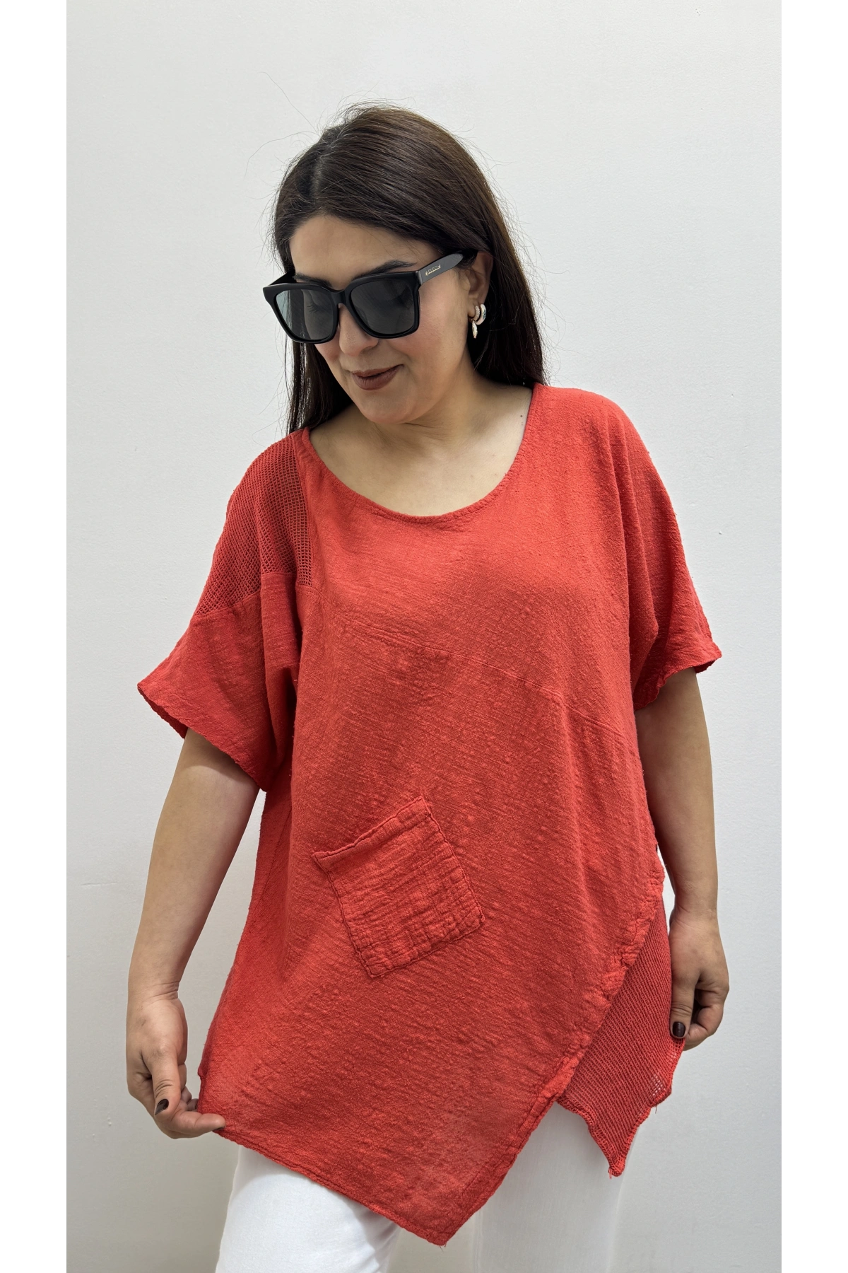 Asimetrik Kesim Narçiçeği Rengi Pamuklu Bluz