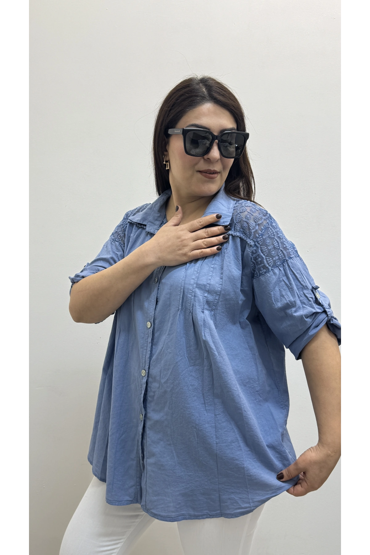 Omuz Tül Ve Dantel Detaylı Pile Dikişli Mavi İthal Gömlek