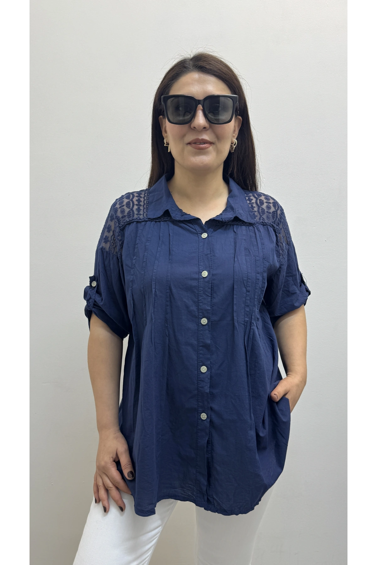 Omuz Tül Ve Dantel Detaylı Pile Dikişli Lacivert İthal Gömlek