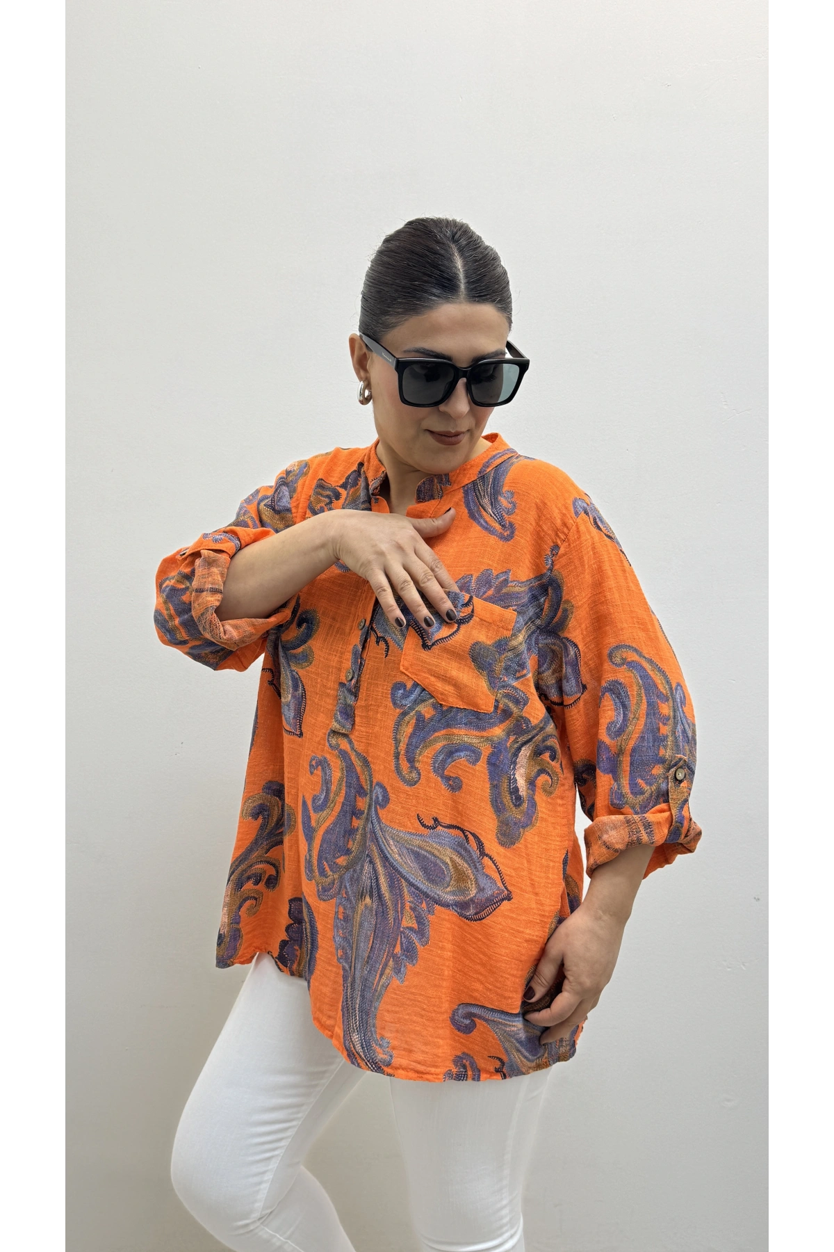 Yaprak Desenli Hakim Yaka Turuncu İthal Gömlek