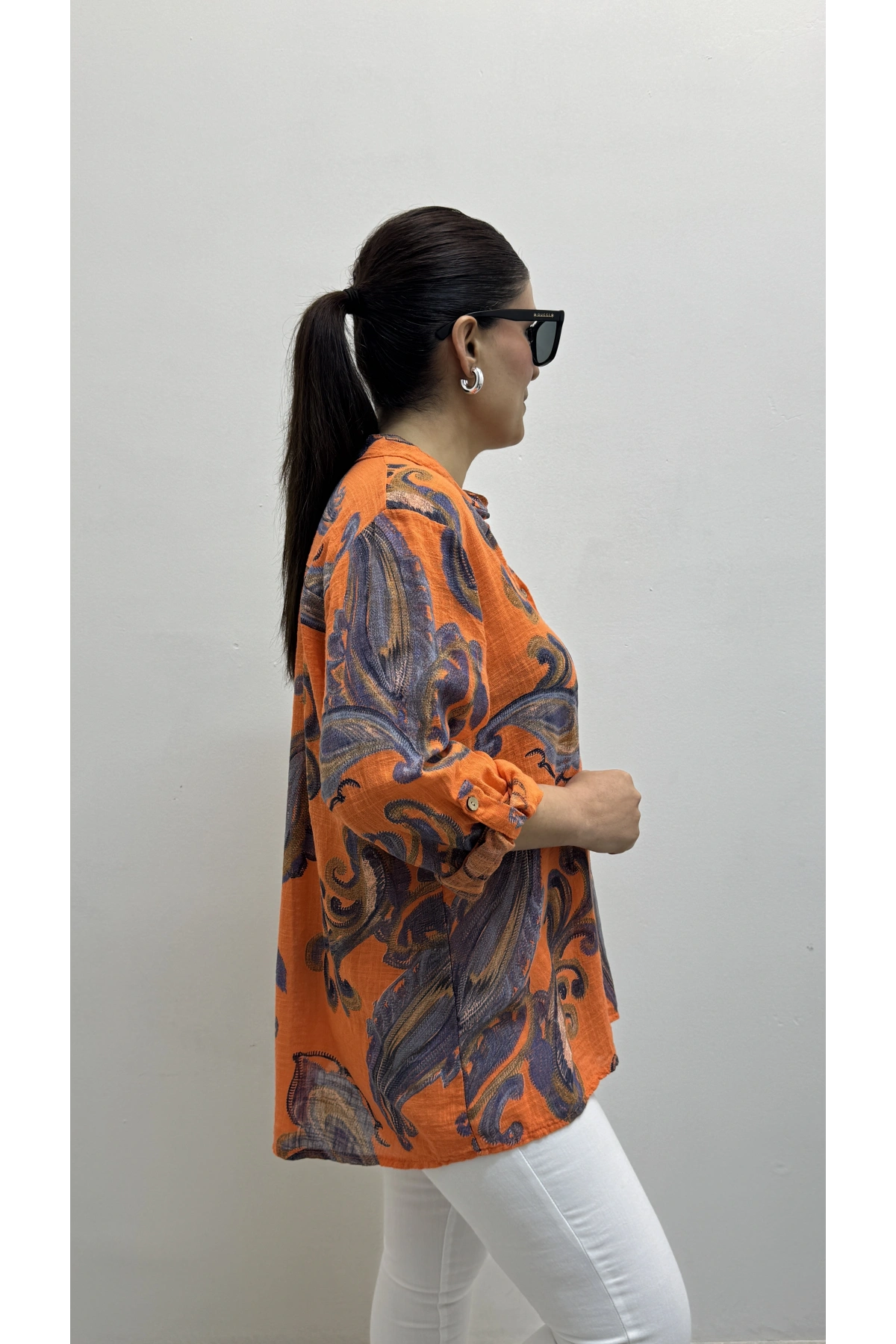 Yaprak Desenli Hakim Yaka Turuncu İthal Gömlek