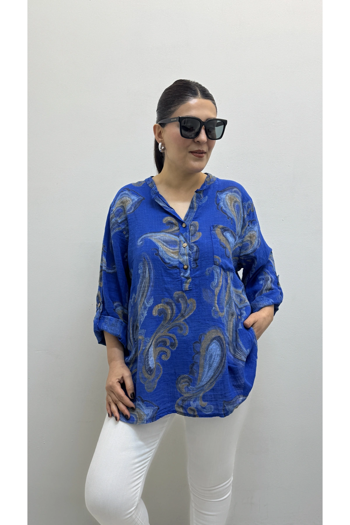Yaprak Desenli Hakim Yaka Saks Mavi İthal Gömlek