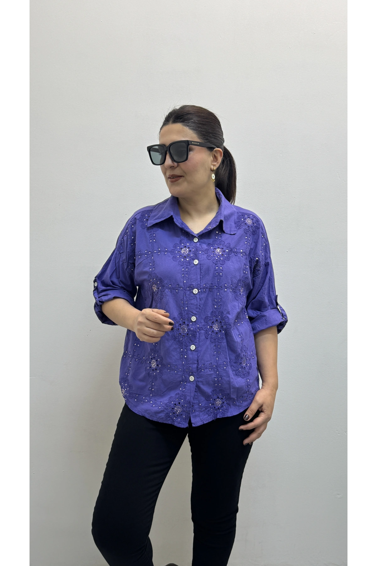 Nakış Ve Pul Payet İşlemeli Yakalı Mor Renk İthal Gömlek