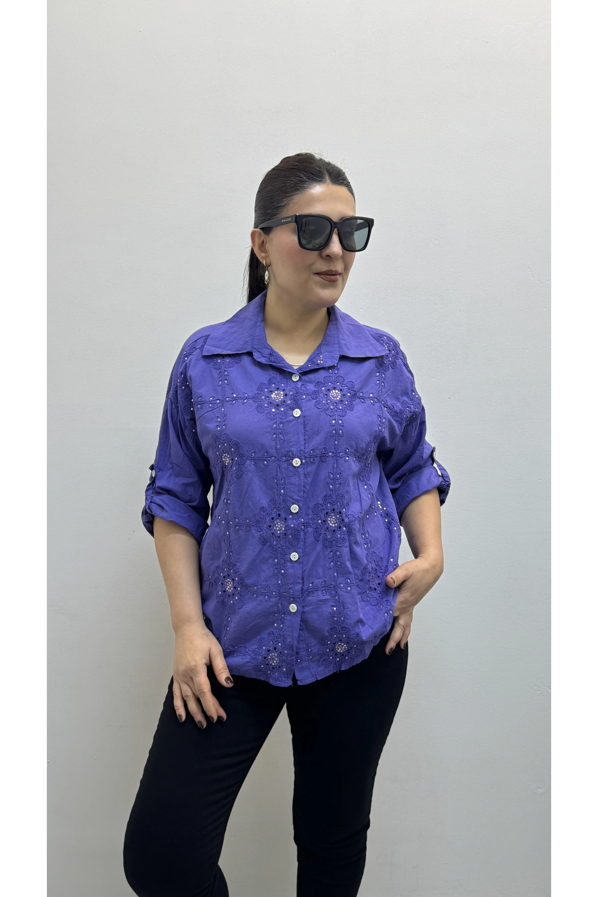 Nakış Ve Pul Payet İşlemeli Yakalı Mor Renk İthal Gömlek