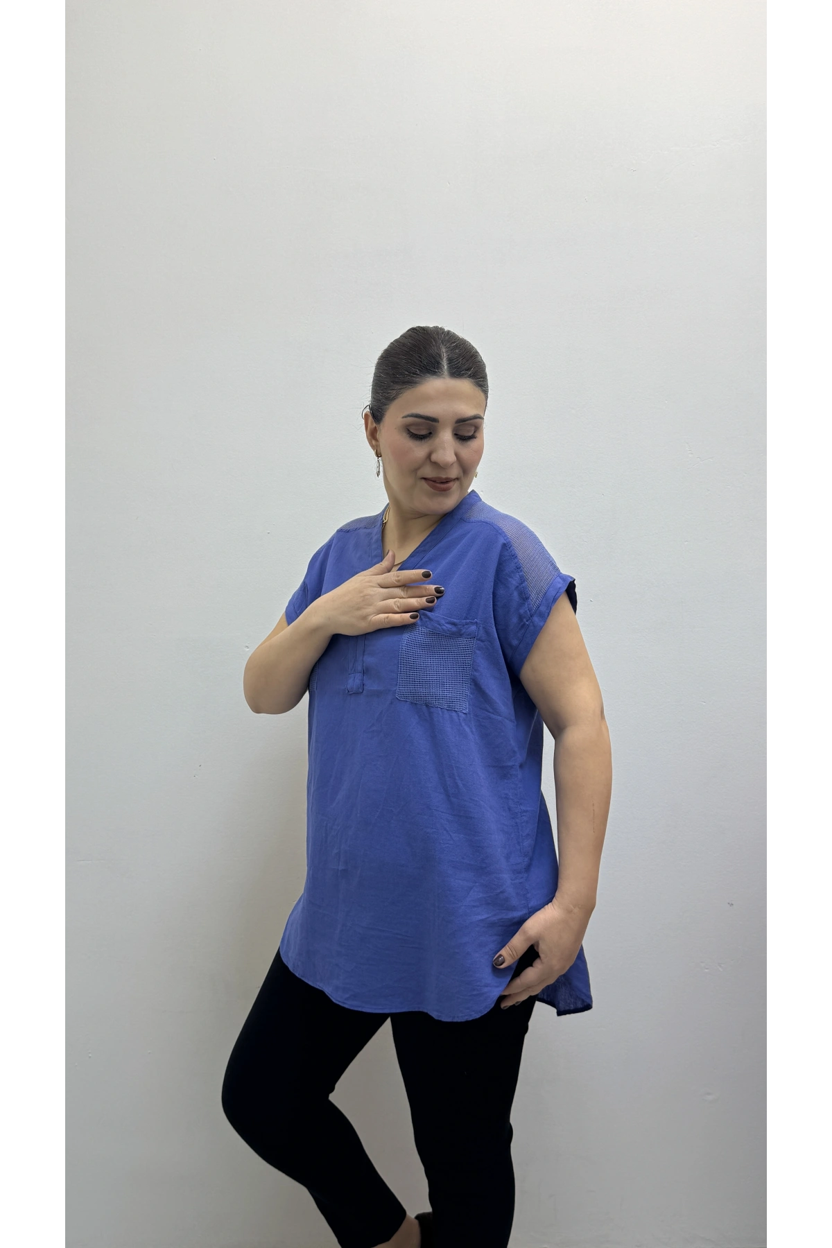 Omuz File Detaylı File Cepli Saks Mavi Pamuklu Bluz