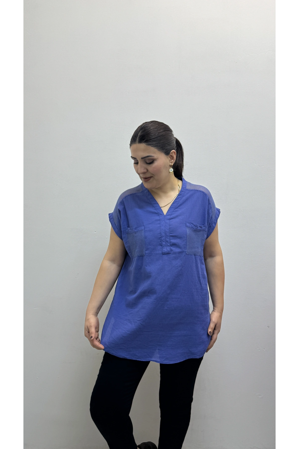 Omuz File Detaylı File Cepli Saks Mavi Pamuklu Bluz