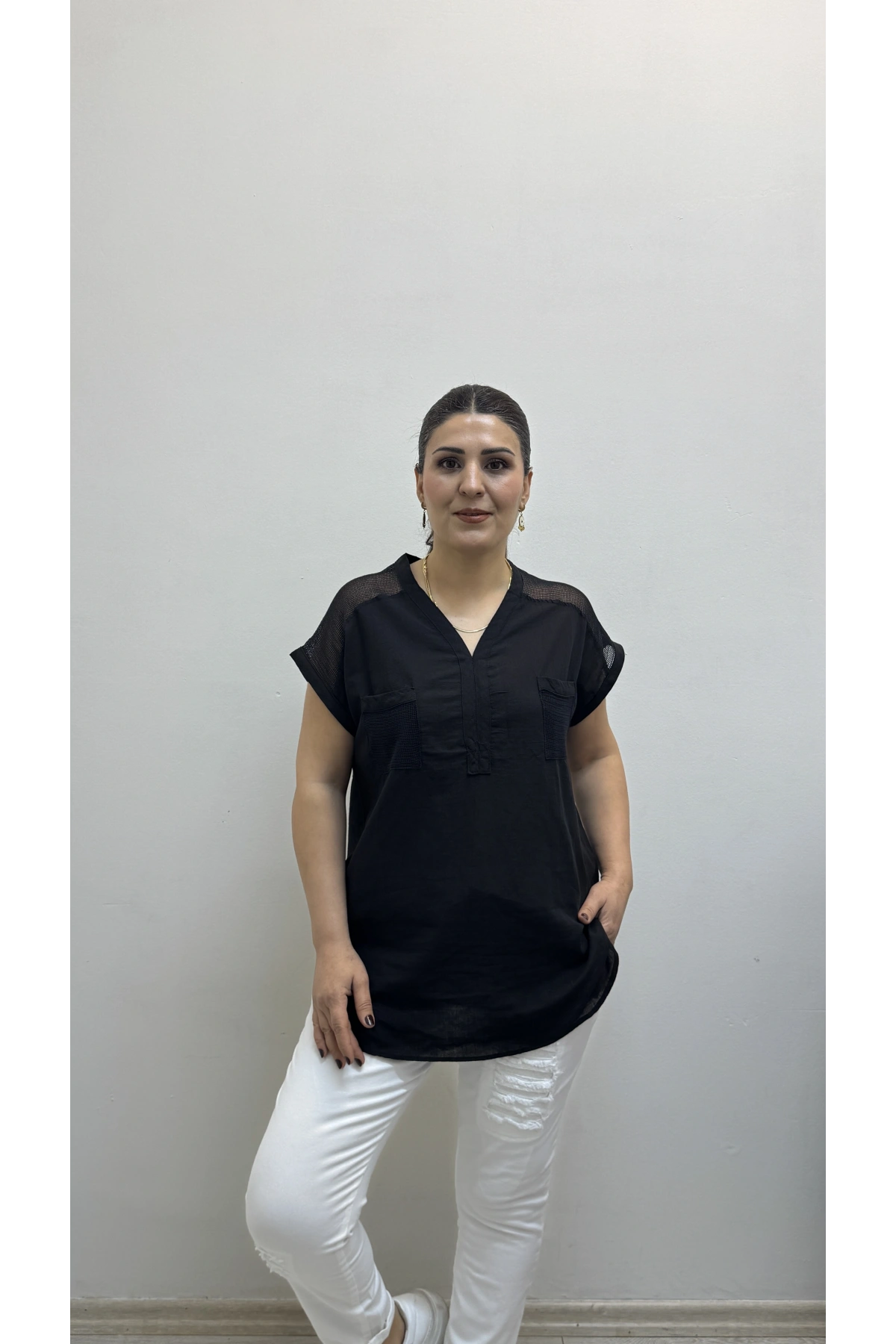 Omuz File Detaylı File Cepli Siyah Renk Pamuklu Bluz