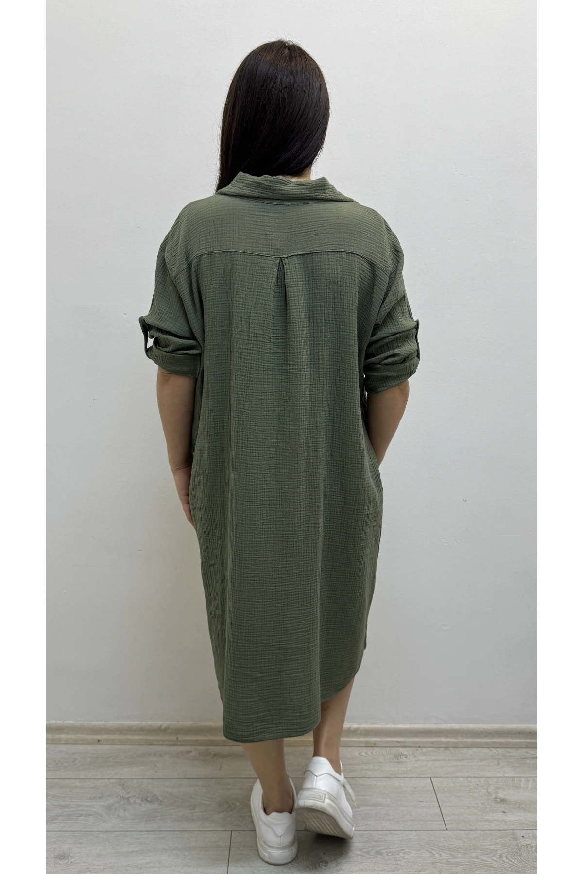 Dirsek Kol İki Yandan Cepli Haki Yeşil Müslin Elbise