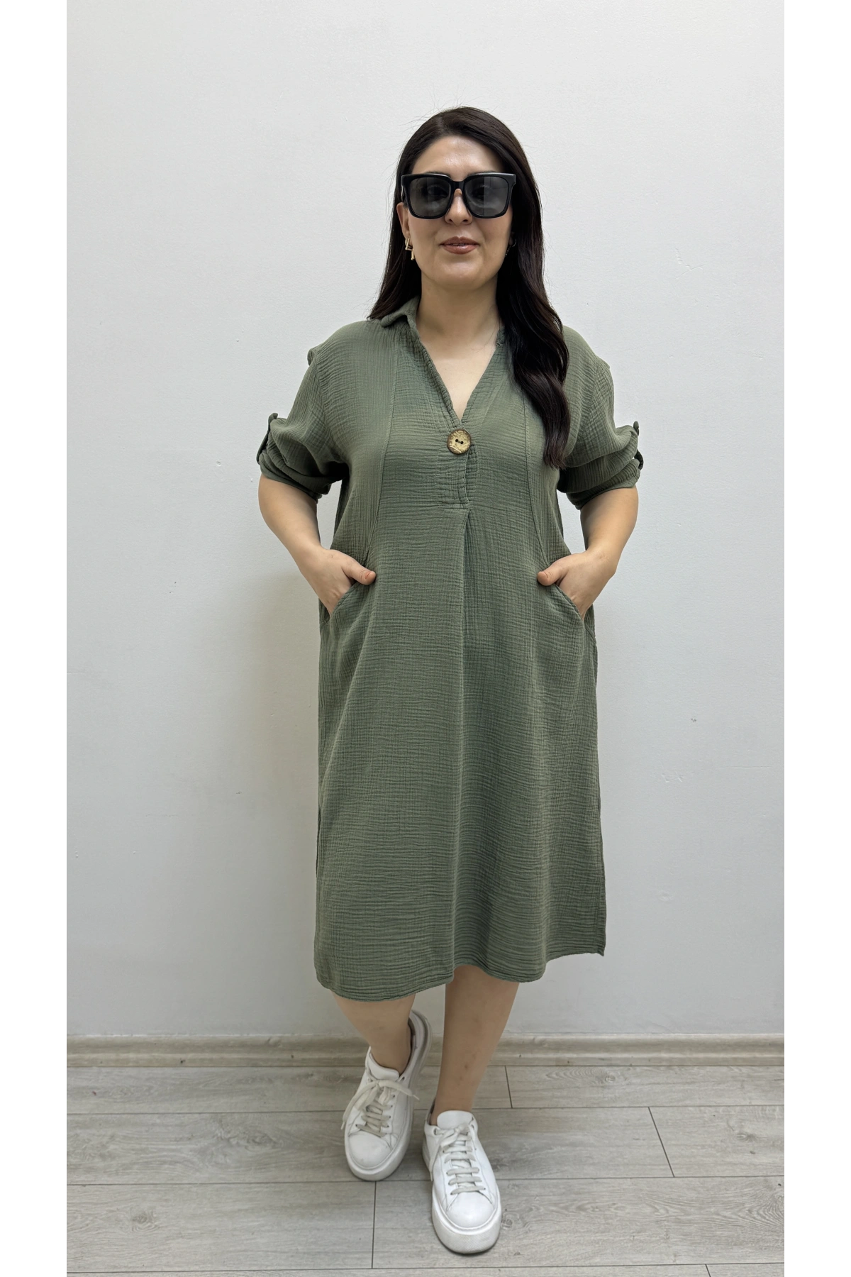 Dirsek Kol İki Yandan Cepli Haki Yeşil Müslin Elbise
