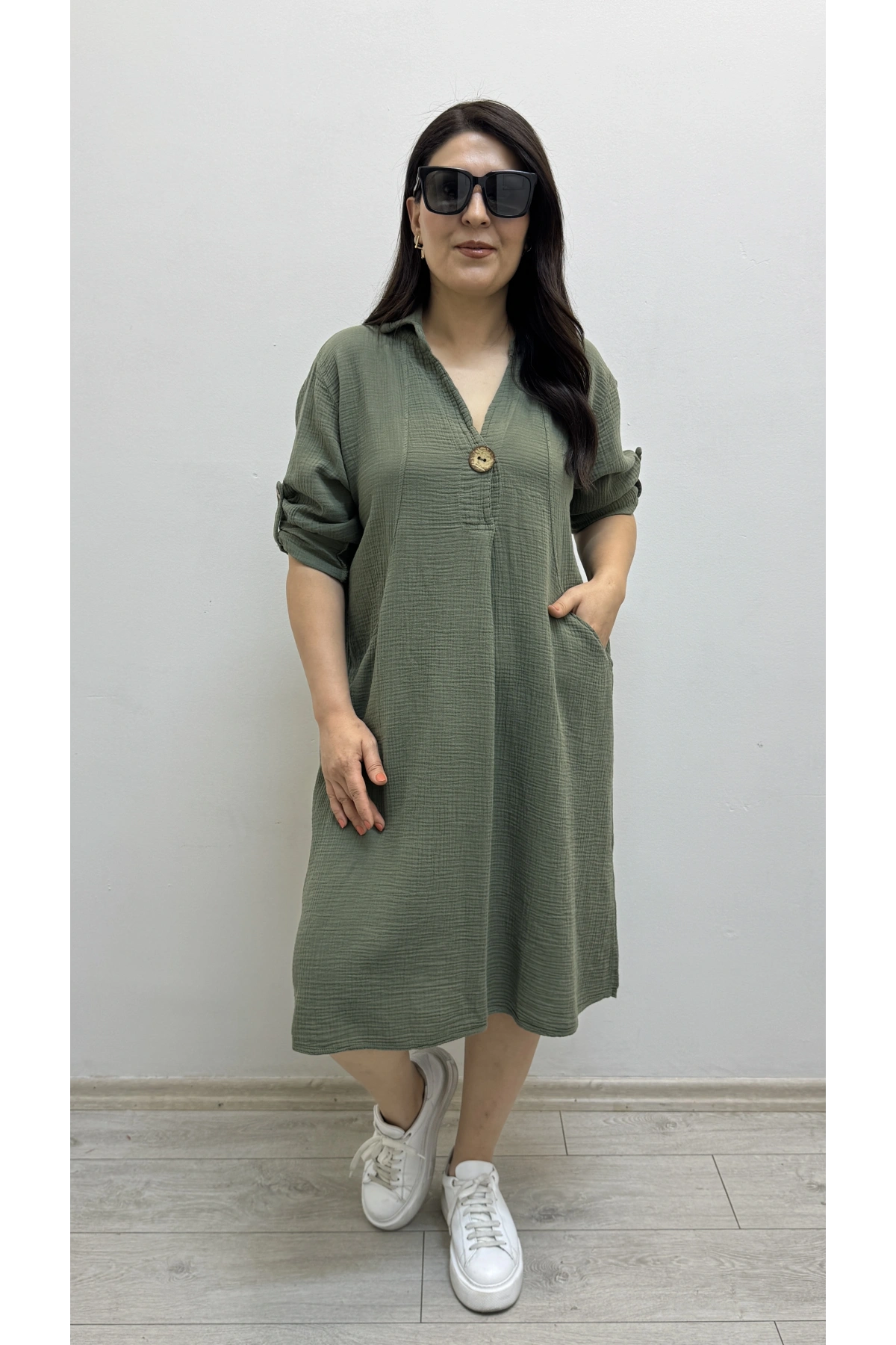 Dirsek Kol İki Yandan Cepli Haki Yeşil Müslin Elbise