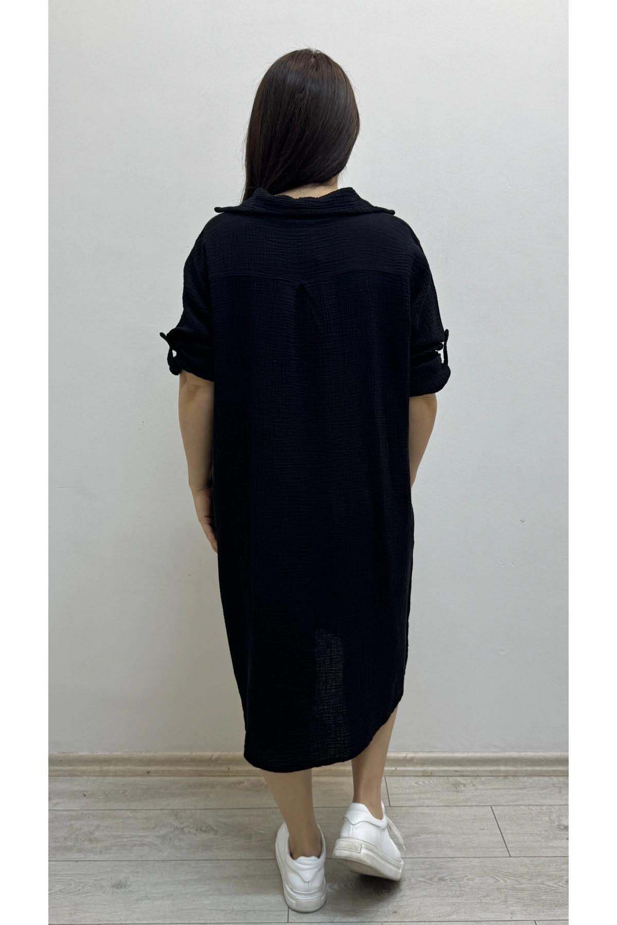 Dirsek Kol İki Yandan Cepli Siyah Renk Müslin Elbise