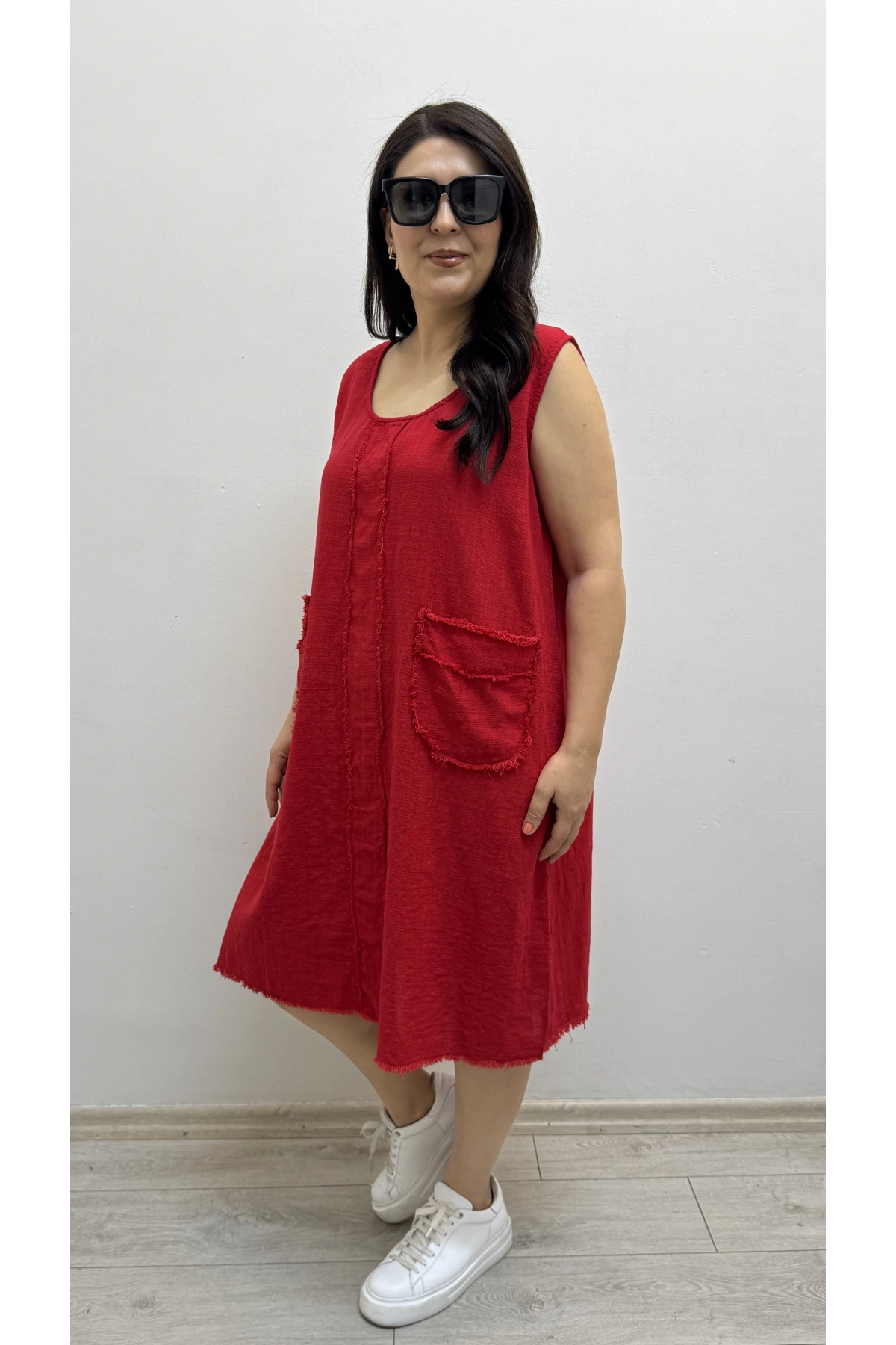 Kalın Askılı Püskül Dikişli Cepli Pamuklu Kırmızı Elbise