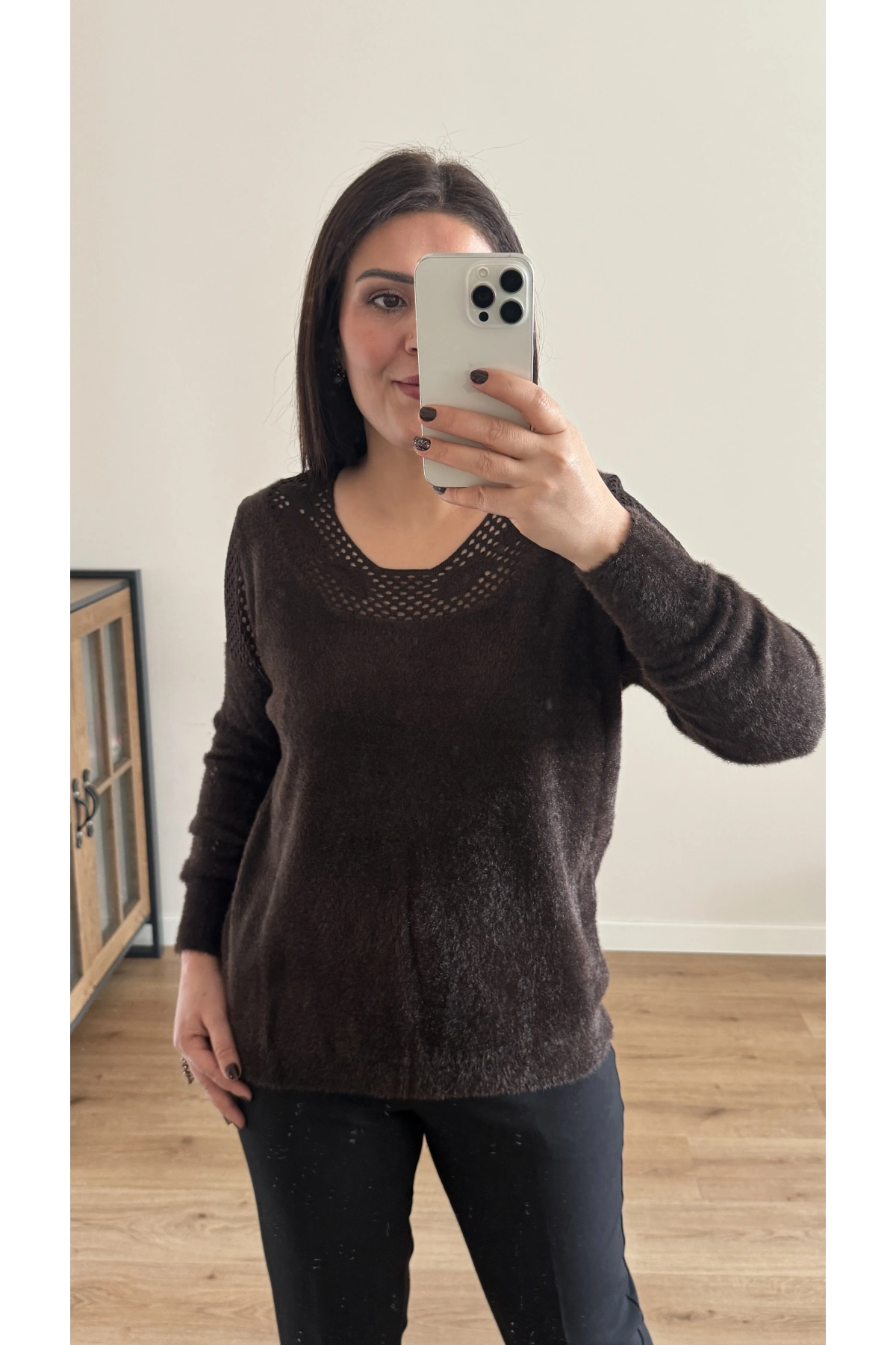 Dantel Yaka Acı Kahve Angora Kazak