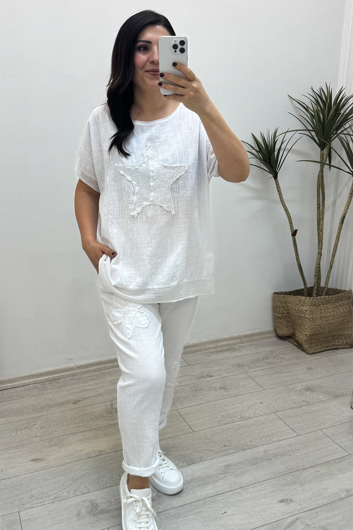 File Detaylı Beyaz Keten Takım
